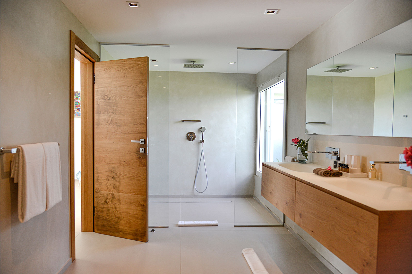 Maya_Luxe_Luxury_Villas_St_Martin_37-EspritdelaMer-Bathroom3.jpg