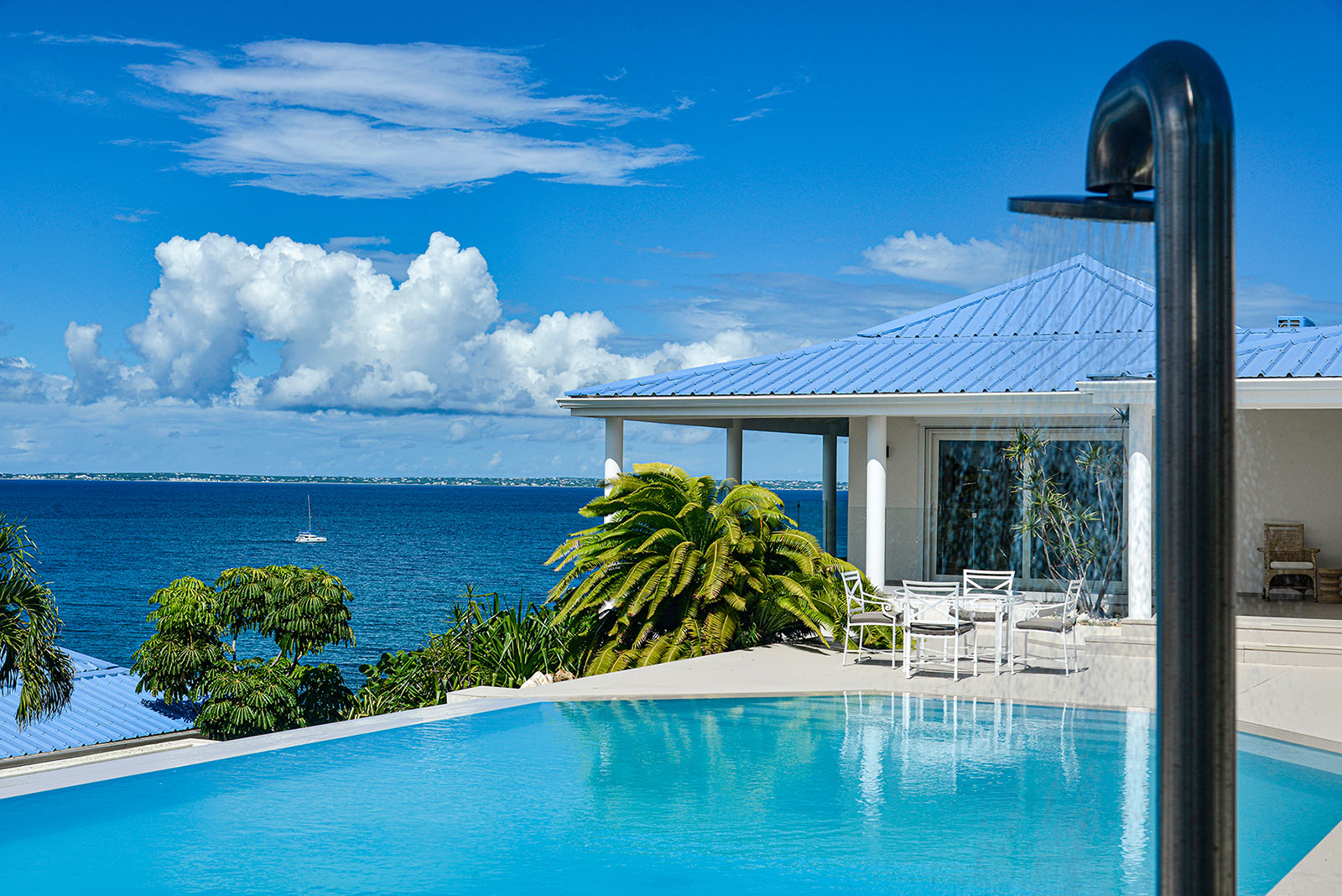 Maya_Luxe_Luxury_Villas_St_Martin_5-EspritdelaMer-Pool