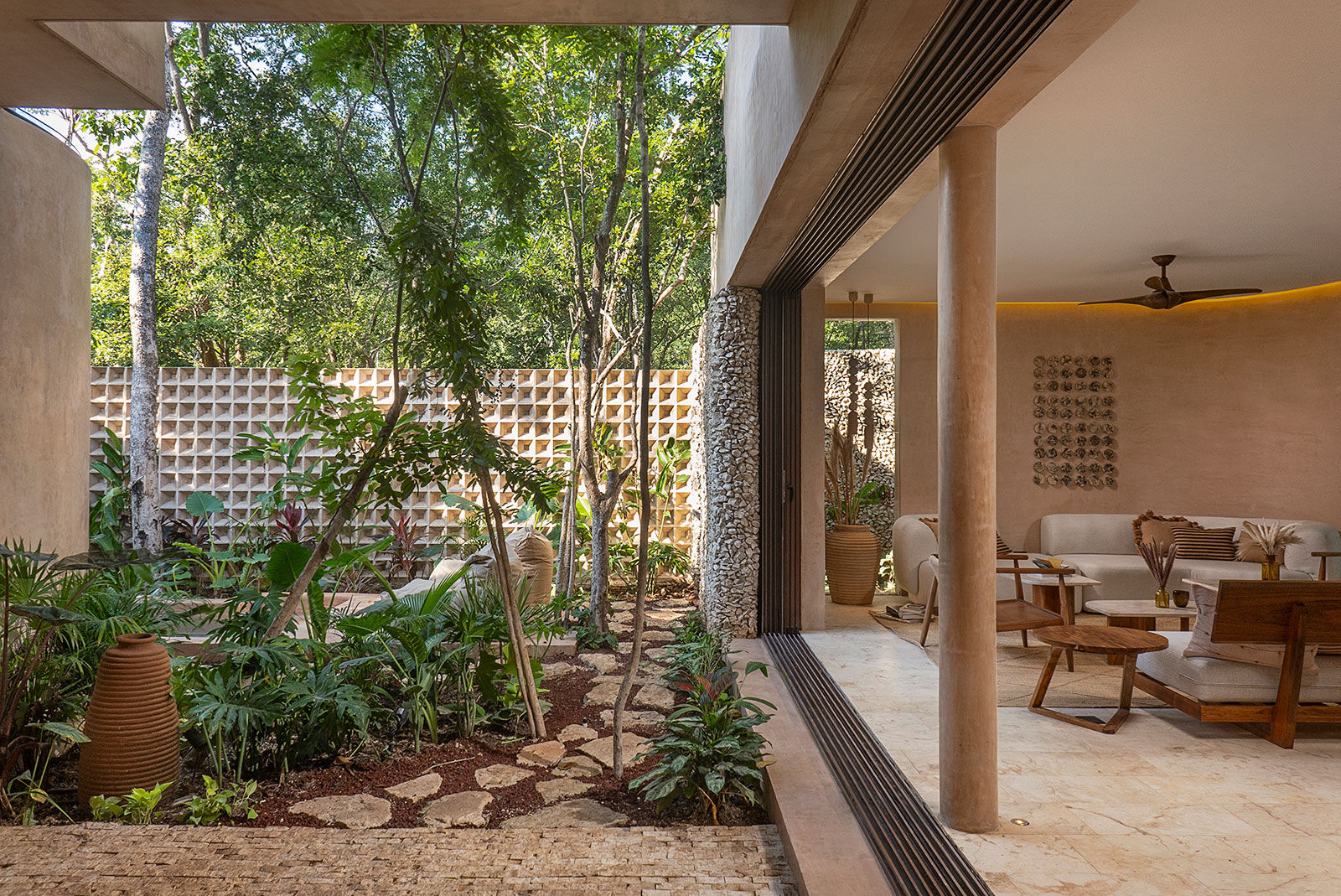 Maya_Luxe_Luxury_Villas_and experiences_15Casa-Trece