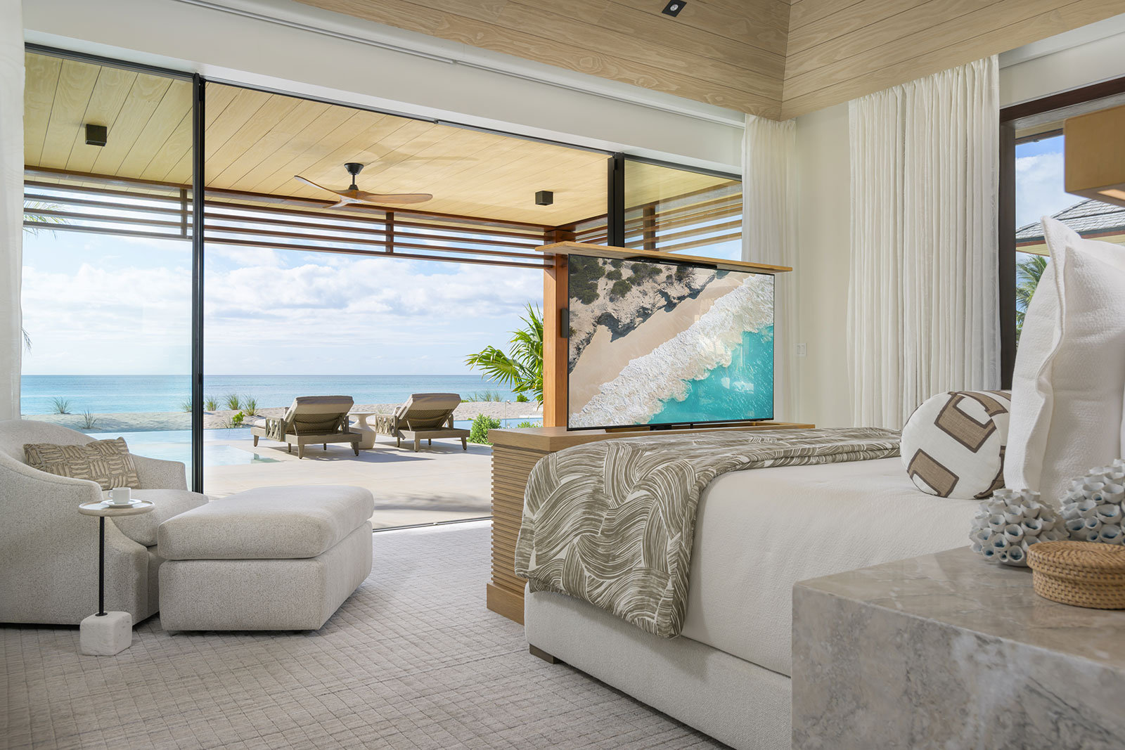 Maya_Luxe_Luxury_Villas_Experiences_Turks_and_Caicos_Footprints_19