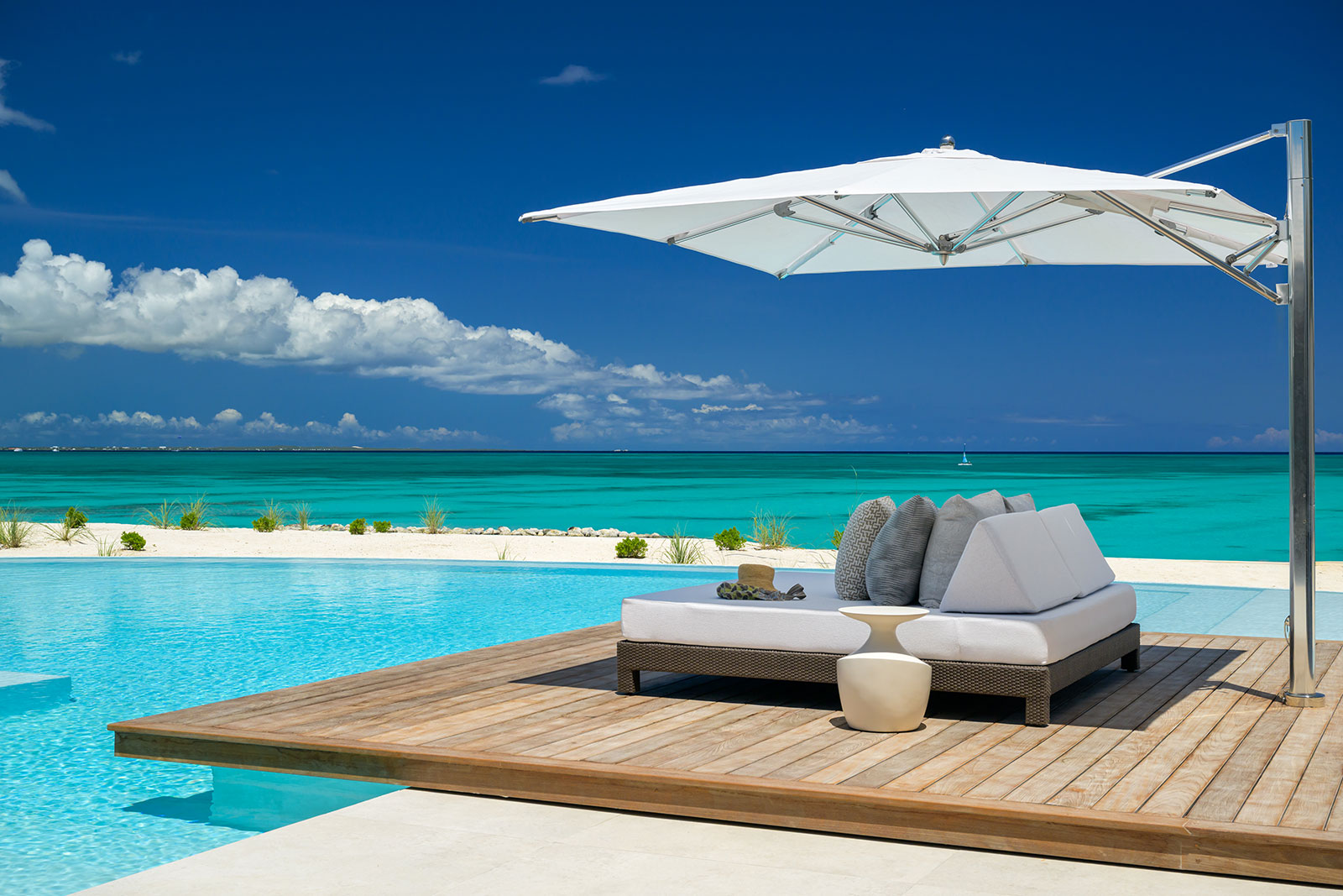 Maya_Luxe_Luxury_Villas_Experiences_Turks_and_Caicos_Footprints_2