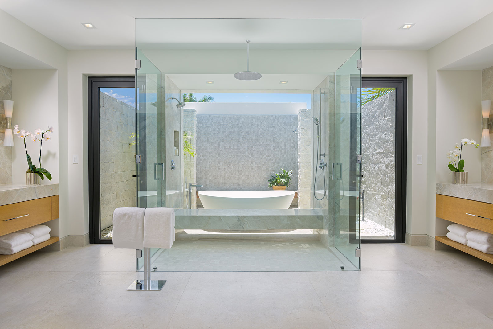 Maya_Luxe_Luxury_Villas_Experiences_Turks_and_Caicos_Footprints_21