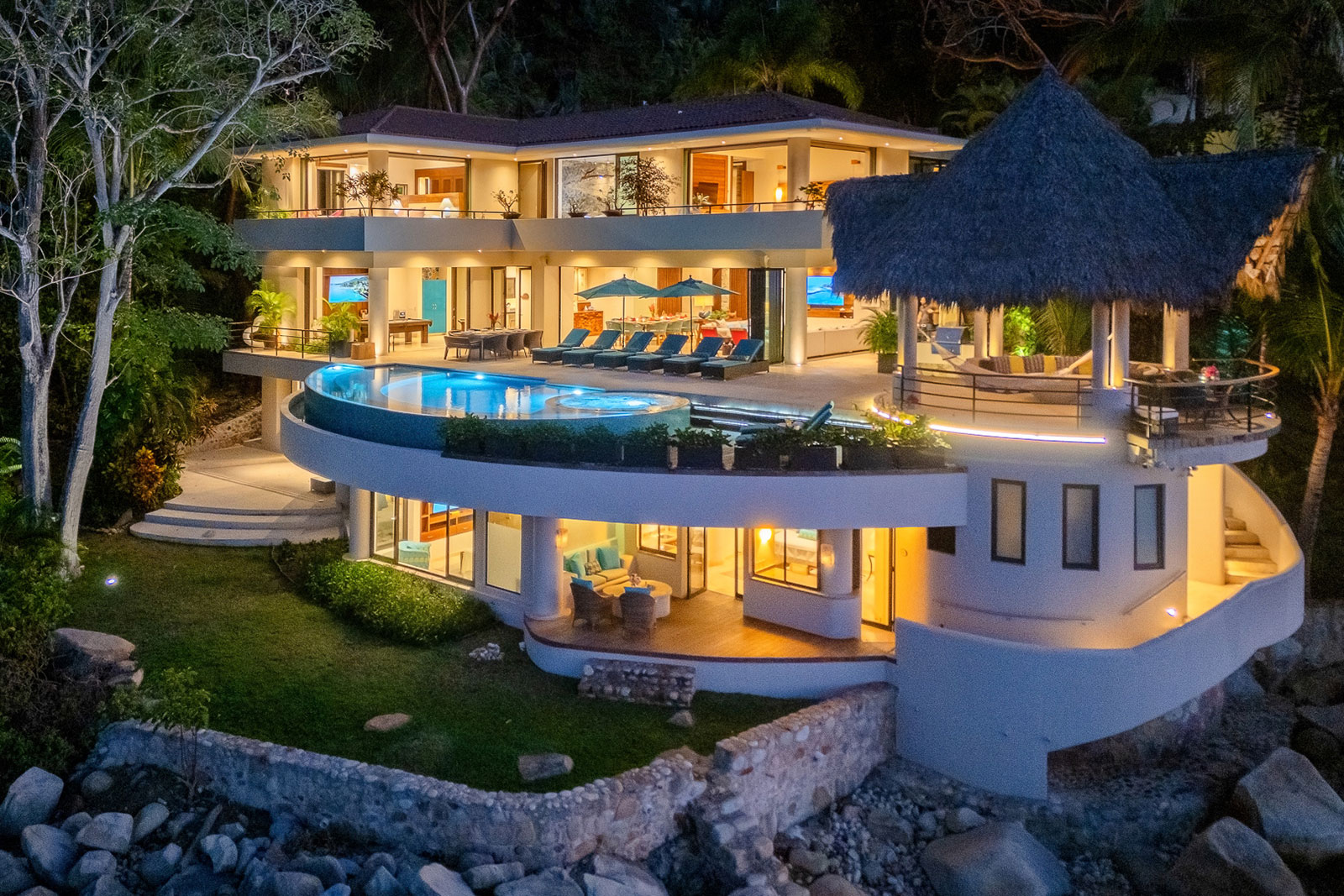 Maya_Luxe_Luxury_Villas_Experiences_Puerto_Vallarta_Casa_Pena_del_Mar_60