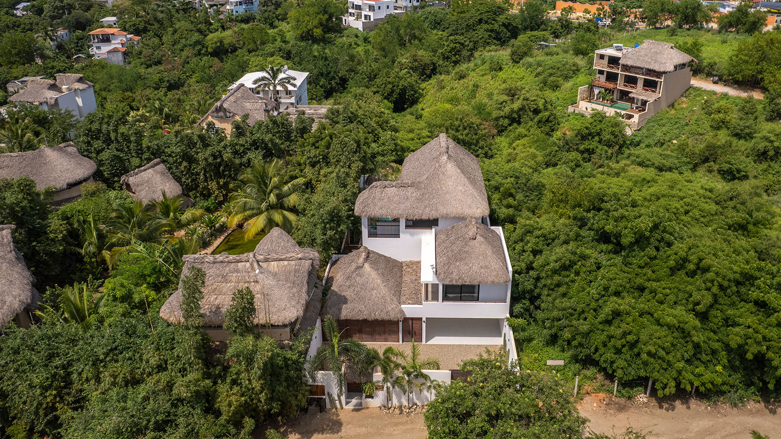 Oaxaca_Luxe_Luxury_Villas_Experiences_Puerto_Escondido_Casa_Loulette_43