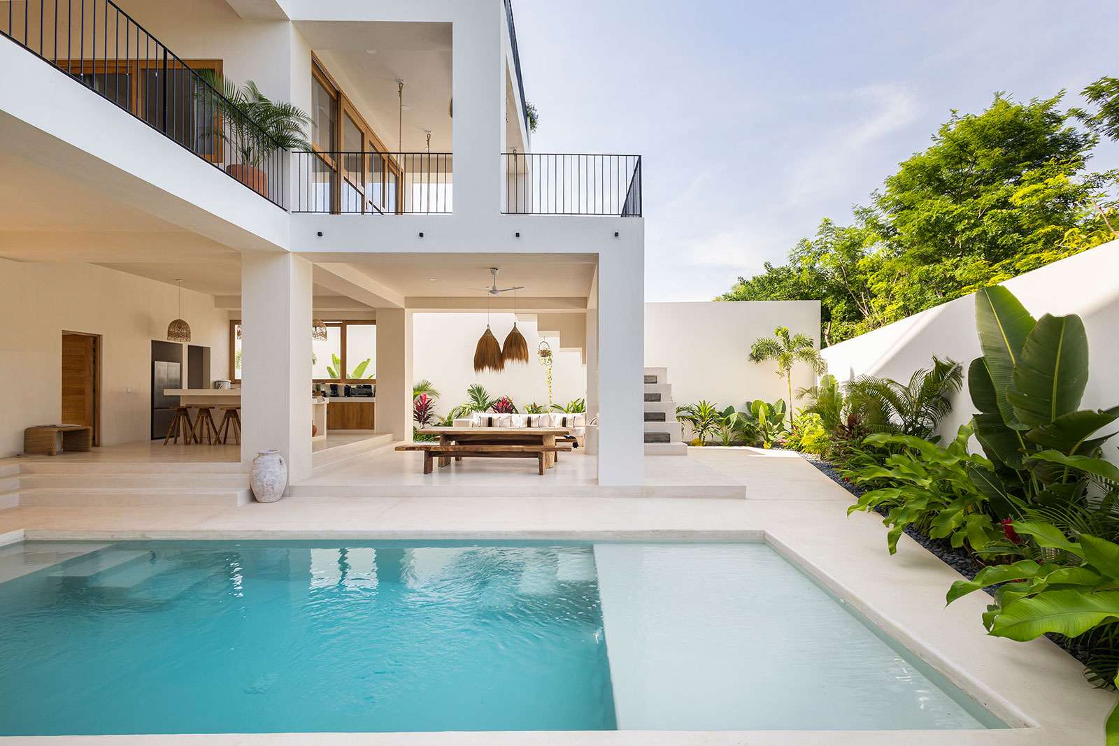 Oaxaca_Luxe_Luxury_Villas_Experiences_Puerto_Escondido_Casa_Taco_Champagne_10