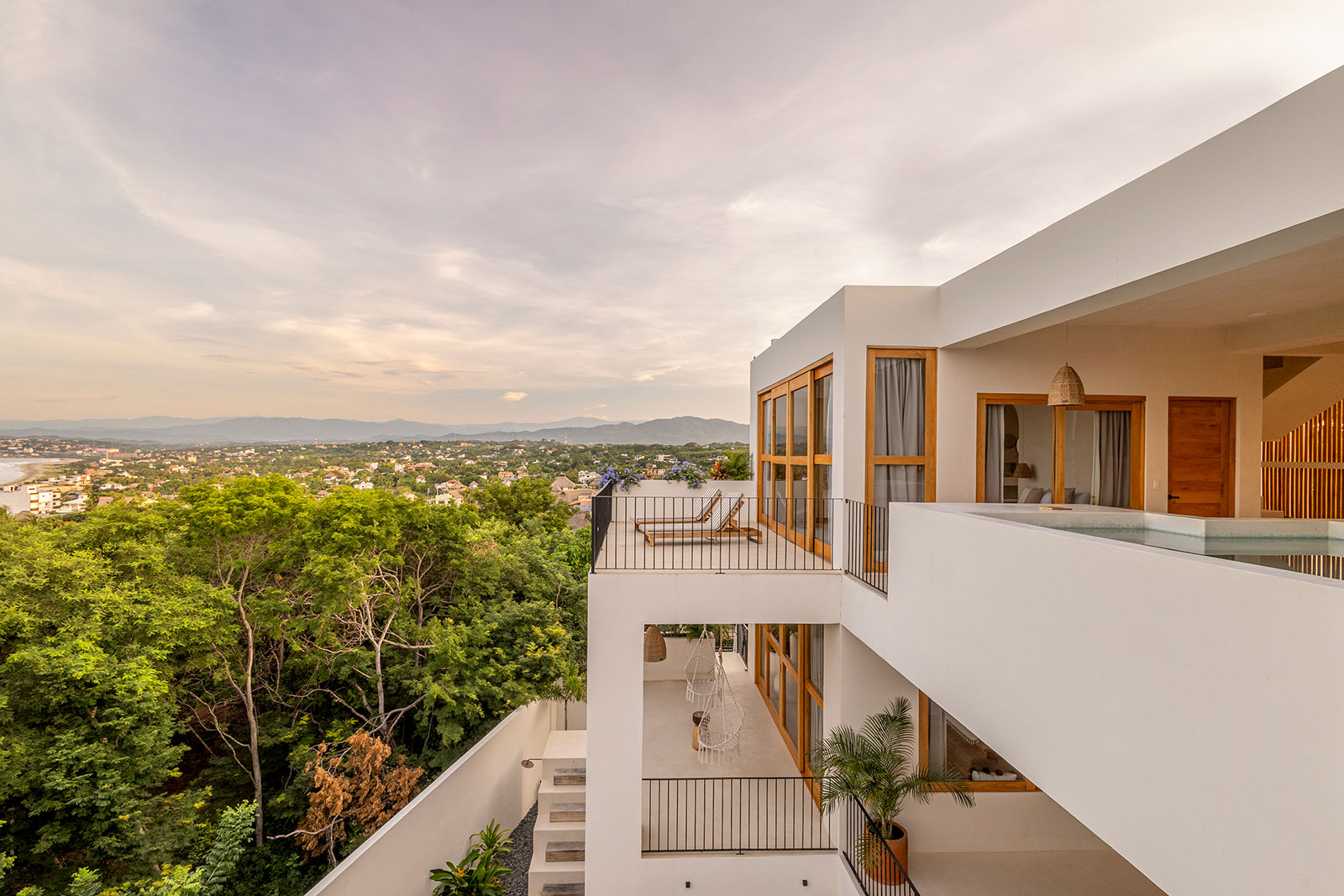 Oaxaca_Luxe_Luxury_Villas_Experiences_Puerto_Escondido_Casa_Taco_Champagne_39
