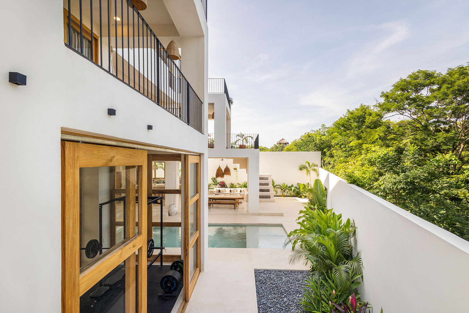 Oaxaca_Luxe_Luxury_Villas_Experiences_Puerto_Escondido_Casa_Taco_Champagne_8