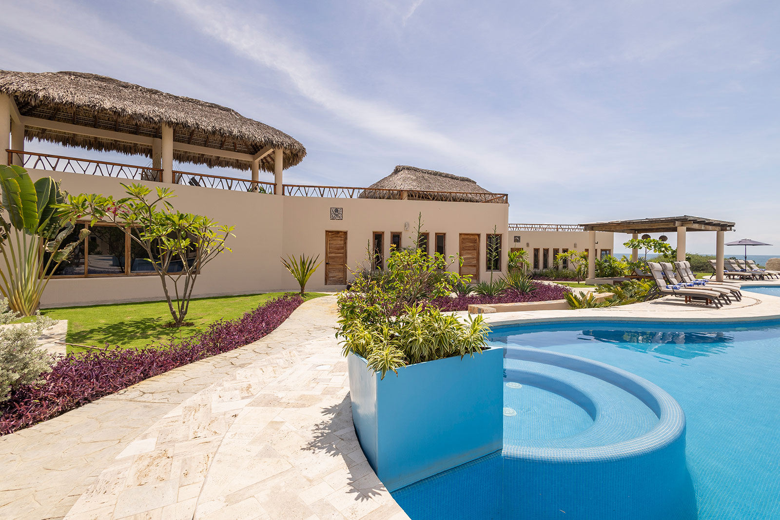 Oaxaca_Luxe_Luxury_Villas_Experiences_Puerto_Escondido_Isla_Neptuno_12
