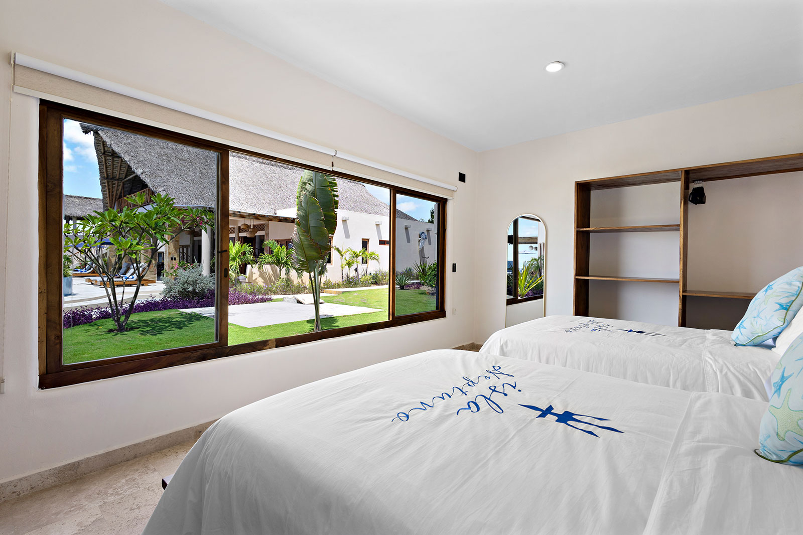 Oaxaca_Luxe_Luxury_Villas_Experiences_Puerto_Escondido_Isla_Neptuno_30