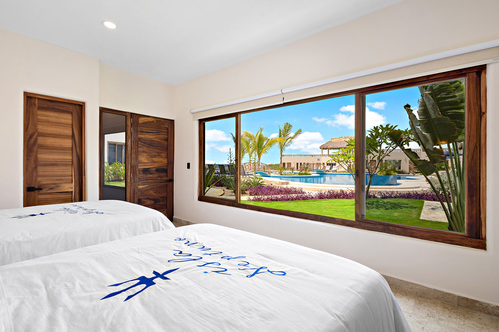 Oaxaca_Luxe_Luxury_Villas_Experiences_Puerto_Escondido_Isla_Neptuno_31