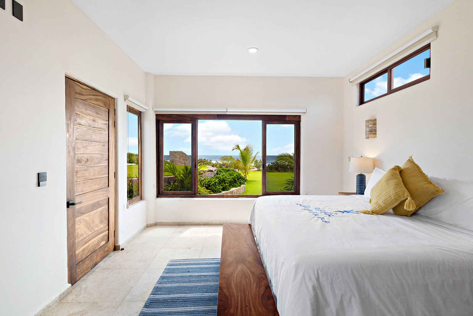 Oaxaca_Luxe_Luxury_Villas_Experiences_Puerto_Escondido_Isla_Neptuno_39