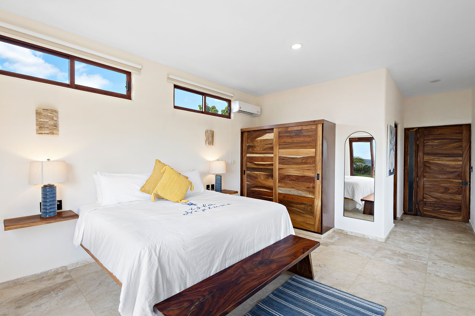 Oaxaca_Luxe_Luxury_Villas_Experiences_Puerto_Escondido_Isla_Neptuno_42