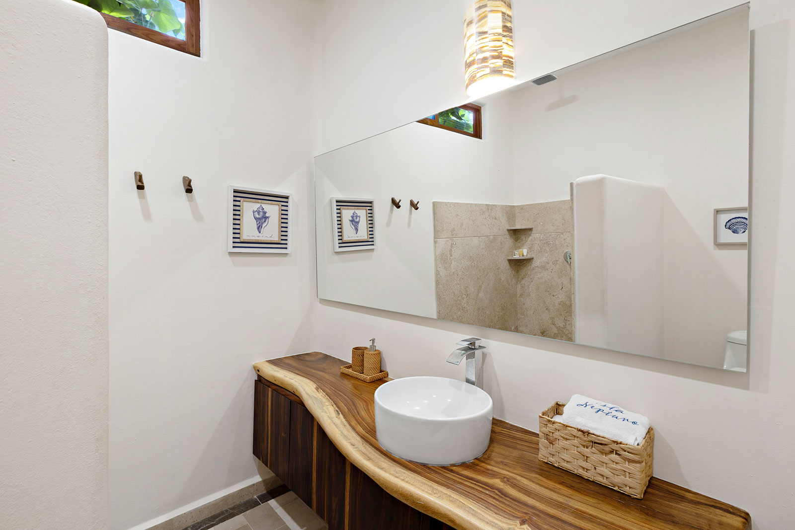 Oaxaca_Luxe_Luxury_Villas_Experiences_Puerto_Escondido_Isla_Neptuno_44