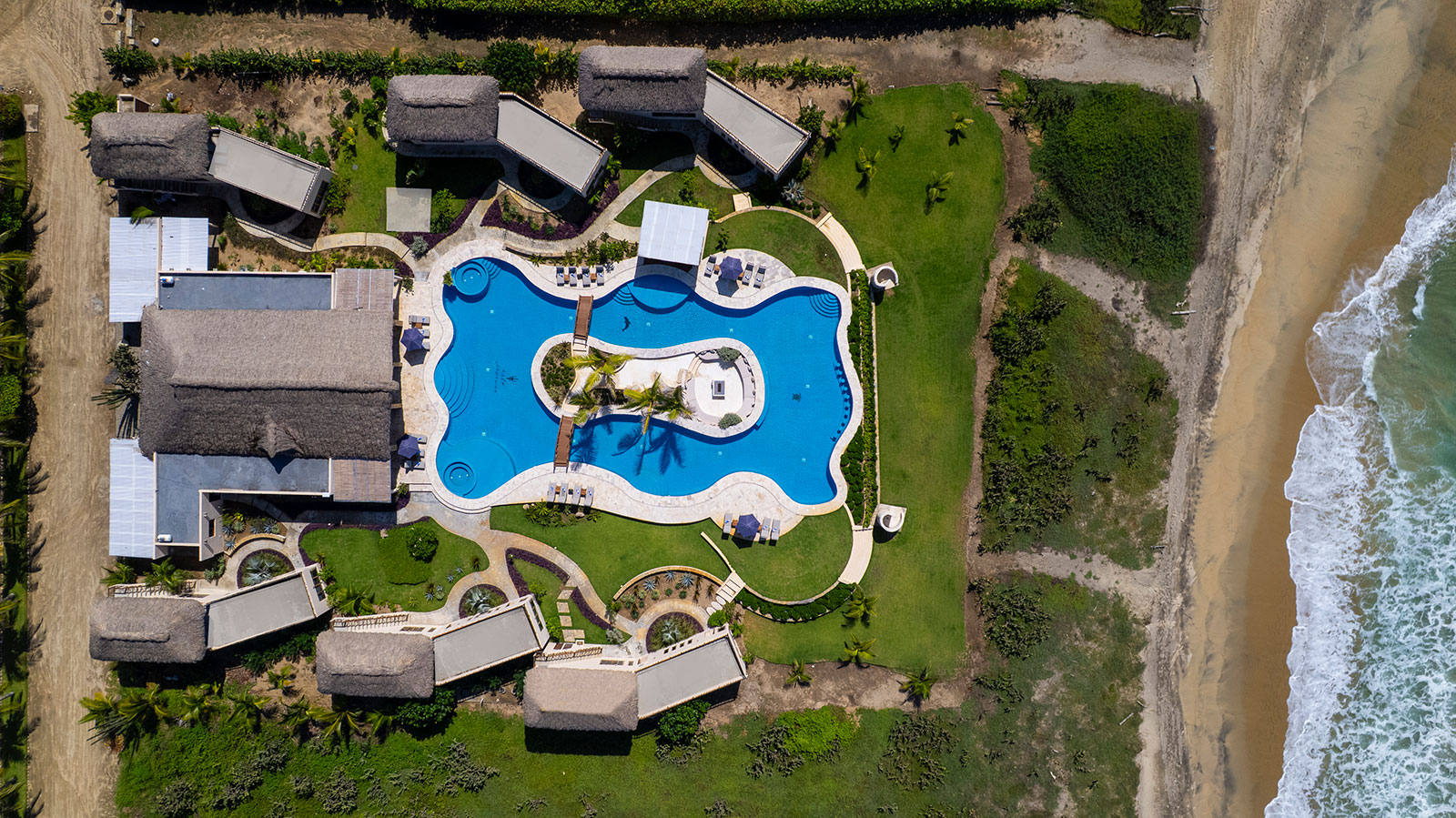 Oaxaca_Luxe_Luxury_Villas_Experiences_Puerto_Escondido_Isla_Neptuno_48