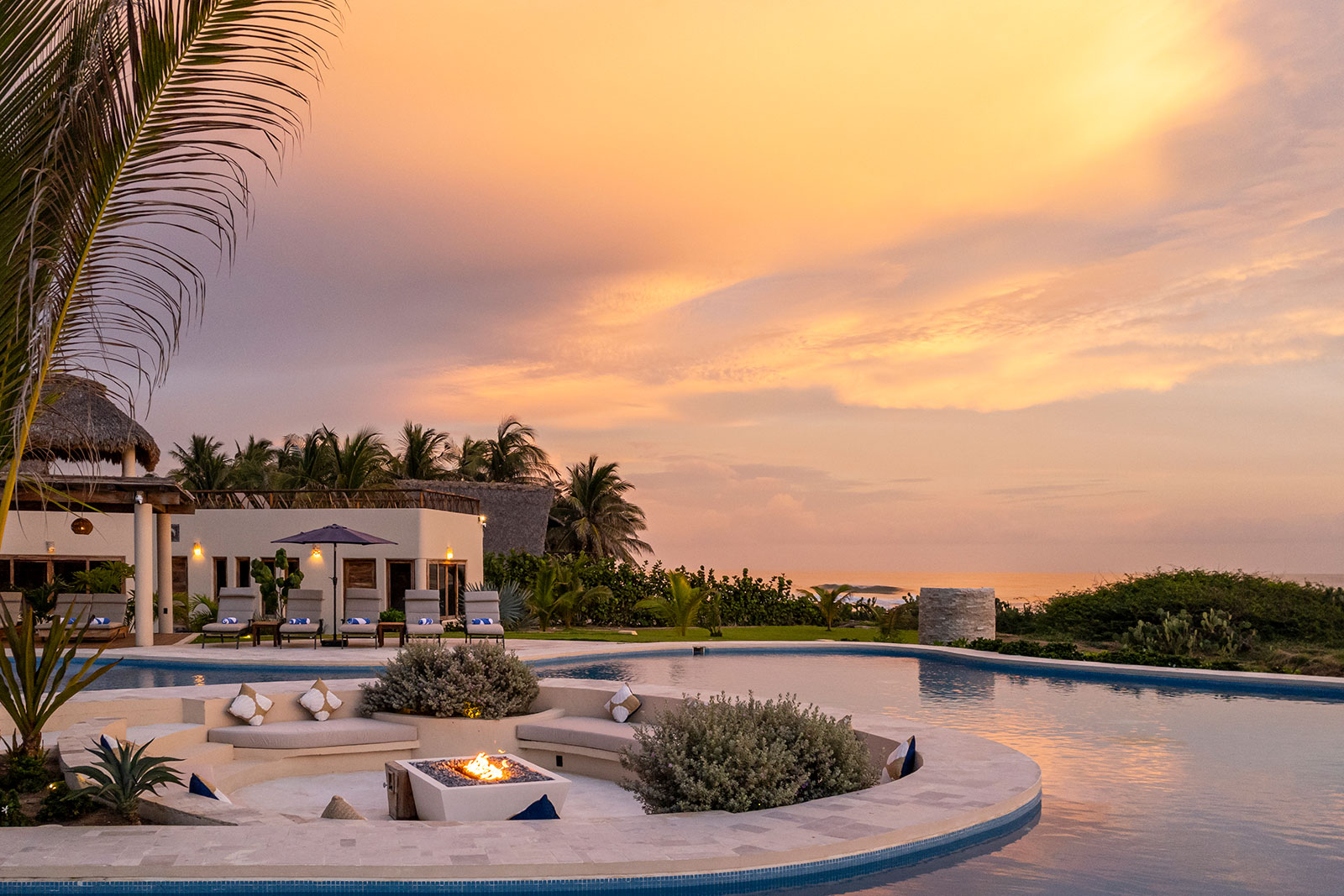 Oaxaca_Luxe_Luxury_Villas_Experiences_Puerto_Escondido_Isla_Neptuno_51