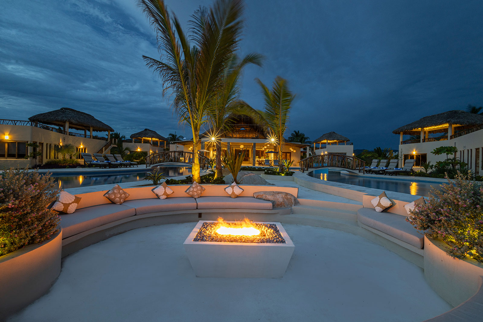 Oaxaca_Luxe_Luxury_Villas_Experiences_Puerto_Escondido_Isla_Neptuno_56