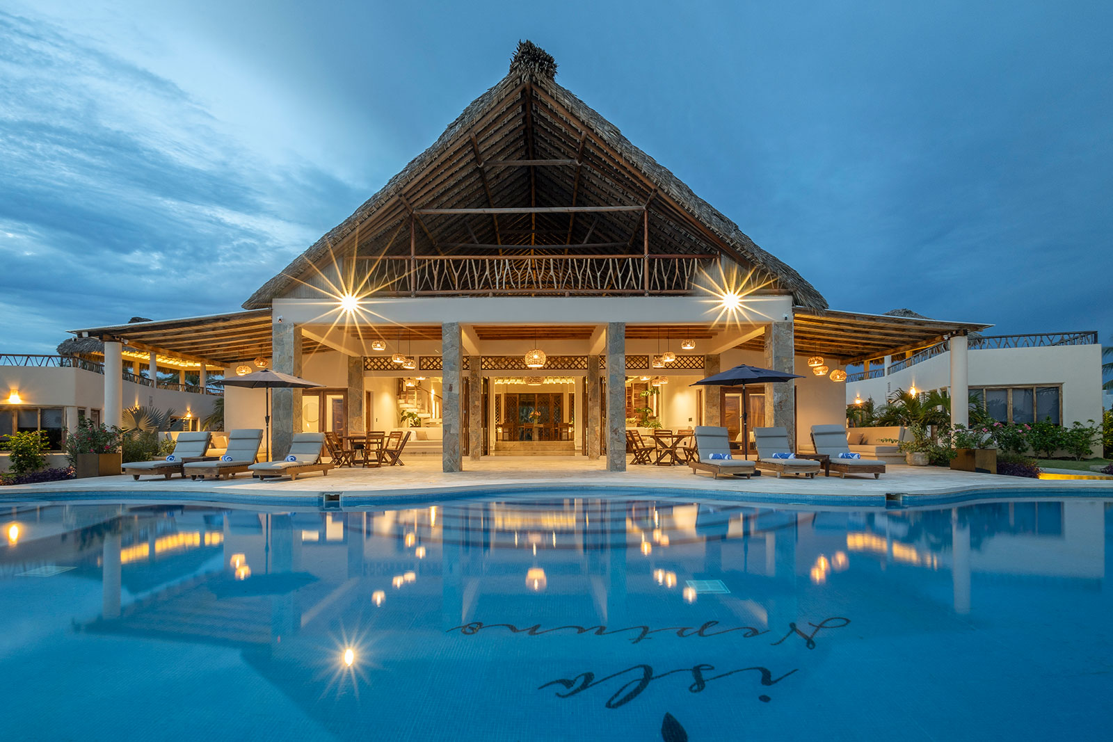 Oaxaca_Luxe_Luxury_Villas_Experiences_Puerto_Escondido_Isla_Neptuno_57