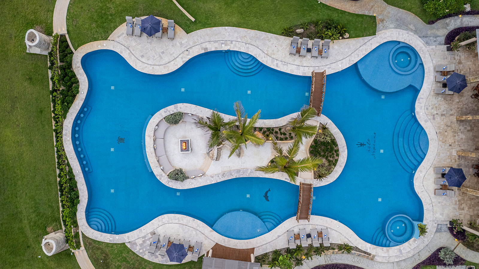 Oaxaca_Luxe_Luxury_Villas_Experiences_Puerto_Escondido_Isla_Neptuno_6.1