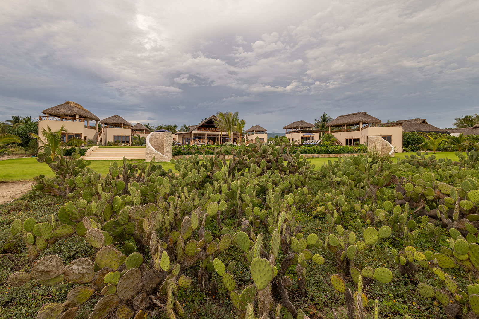 Oaxaca_Luxe_Luxury_Villas_Experiences_Puerto_Escondido_Isla_Neptuno_9.3