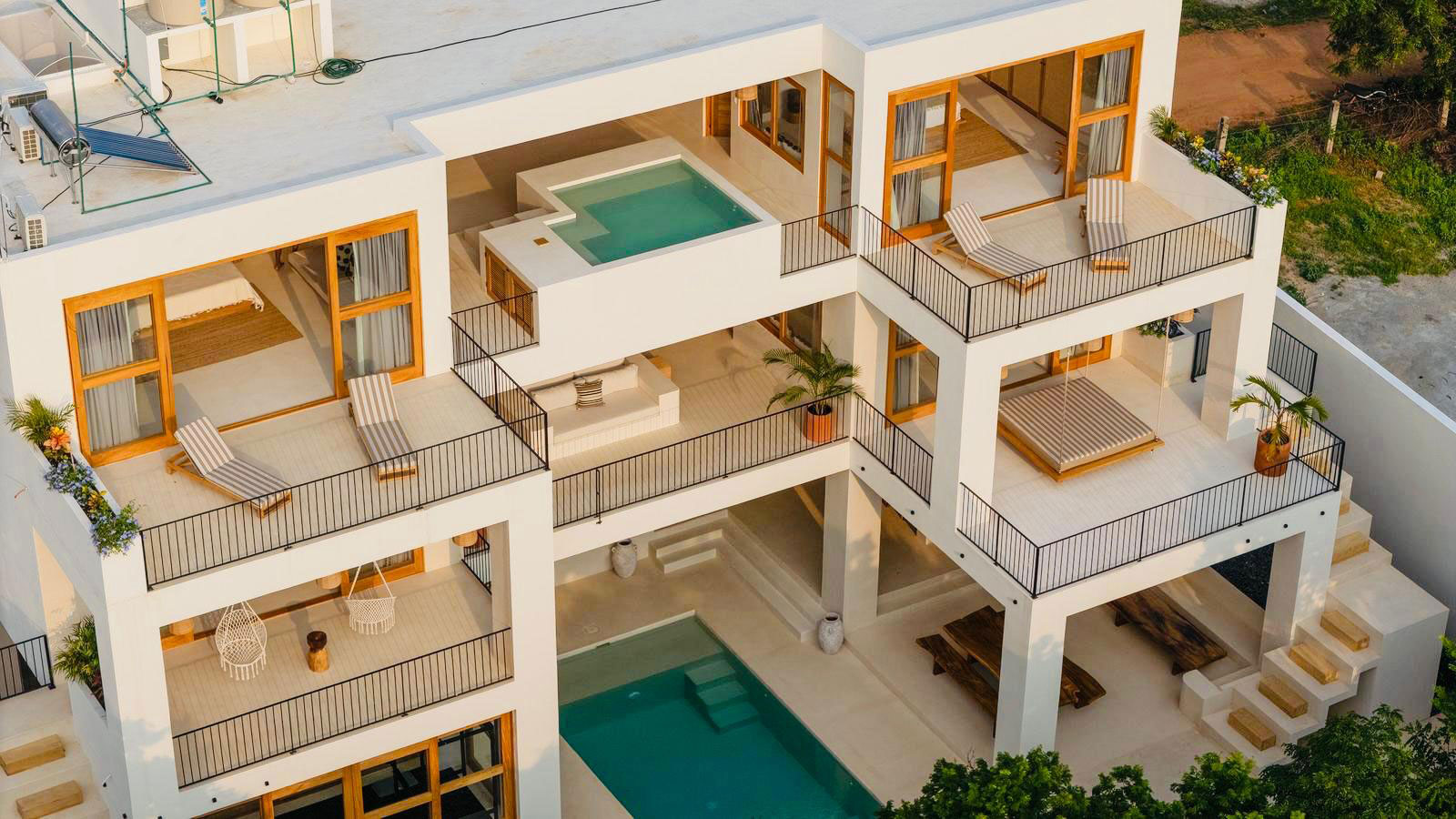 Oxaca_Luxe_Luxury_Villas_Experiences_Puerto_Escondido_Taco_Champagne_20