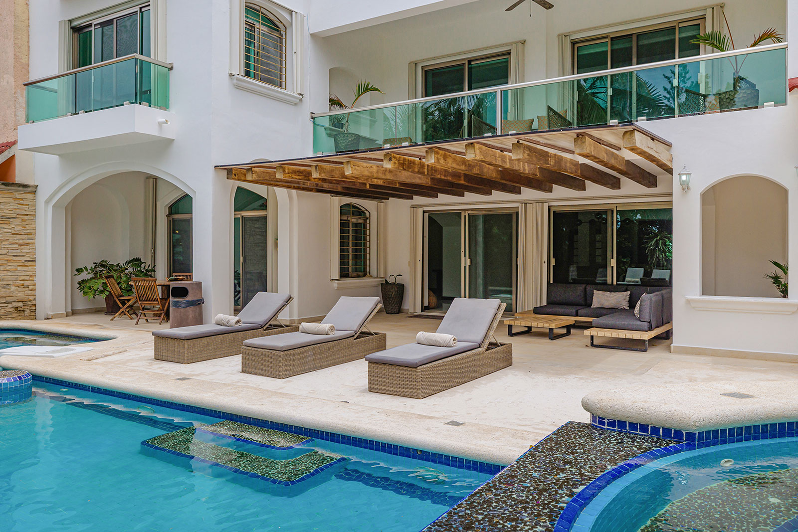 Maya_Luxe_Luxury_Villas_Experiences_Riviera_Maya_Cozumel_Casa_Santa_Pilar_10