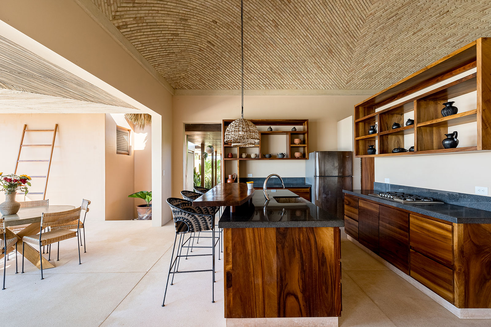 Oxaca_Luxe_Luxury_Villas_Experiences_Puerto_Escondido_Villa_Constantia_5