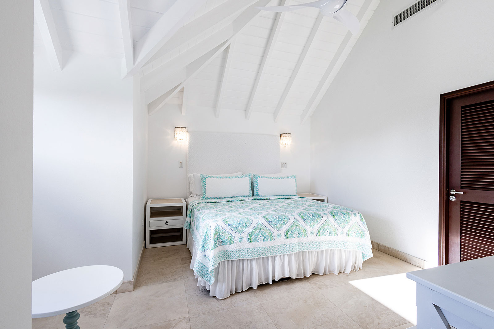 Maya_Luxe_Luxury_Villas_Experiences_Aguilla_Indigo_1D8A2590