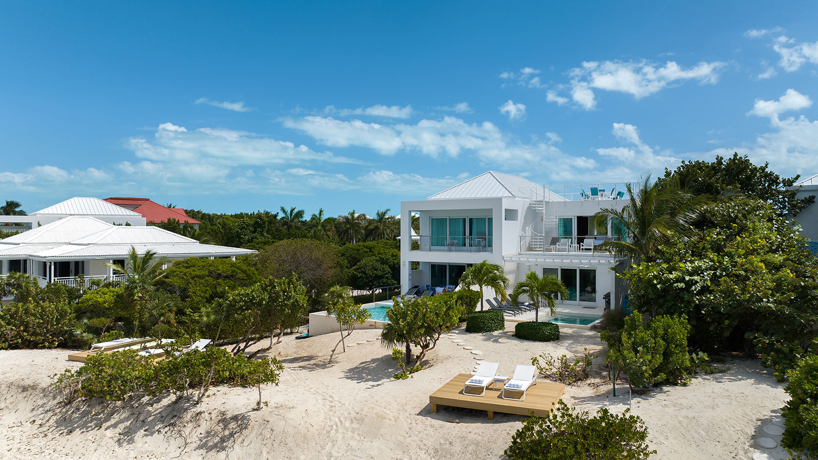 Maya Luxe Luxury Villas Experiences Turks Caicos Sandpebble 5