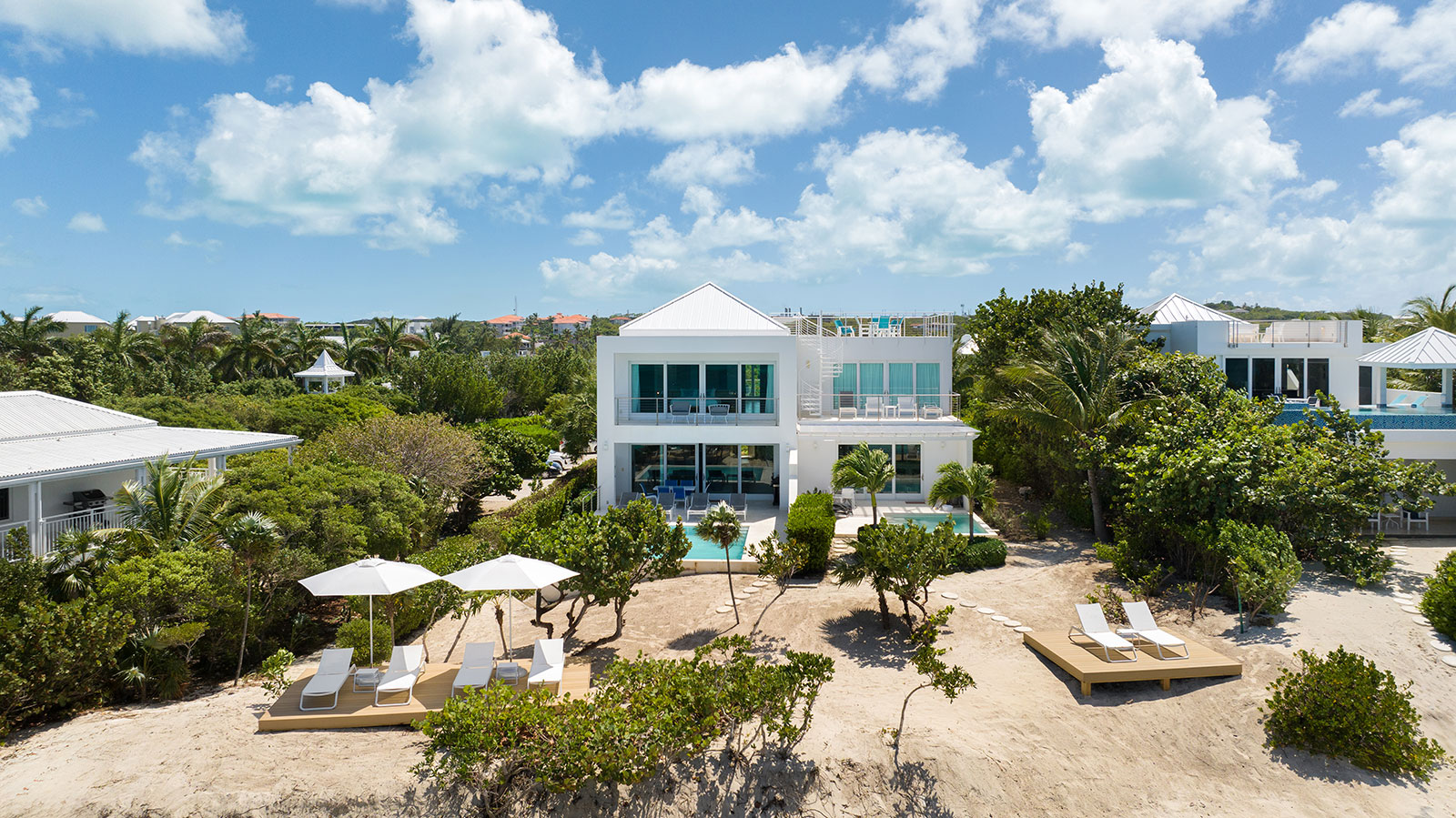 Maya Luxe Luxury Villas Experiences Turks Caicos Sandpebble 6