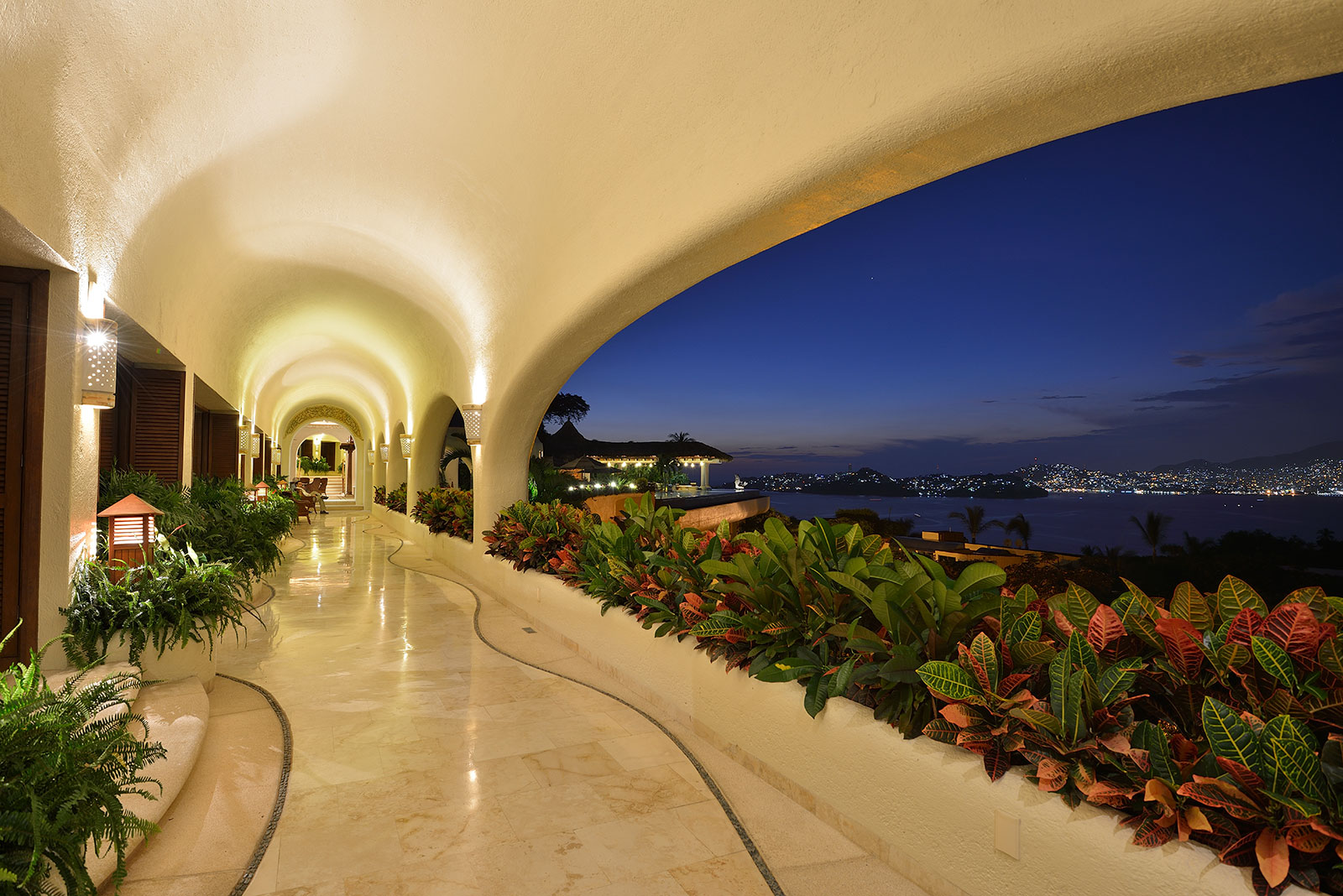 Maya Luxe Luxury Villas Experiences Acapulco Villa Sabalo 80 G1 Hallway