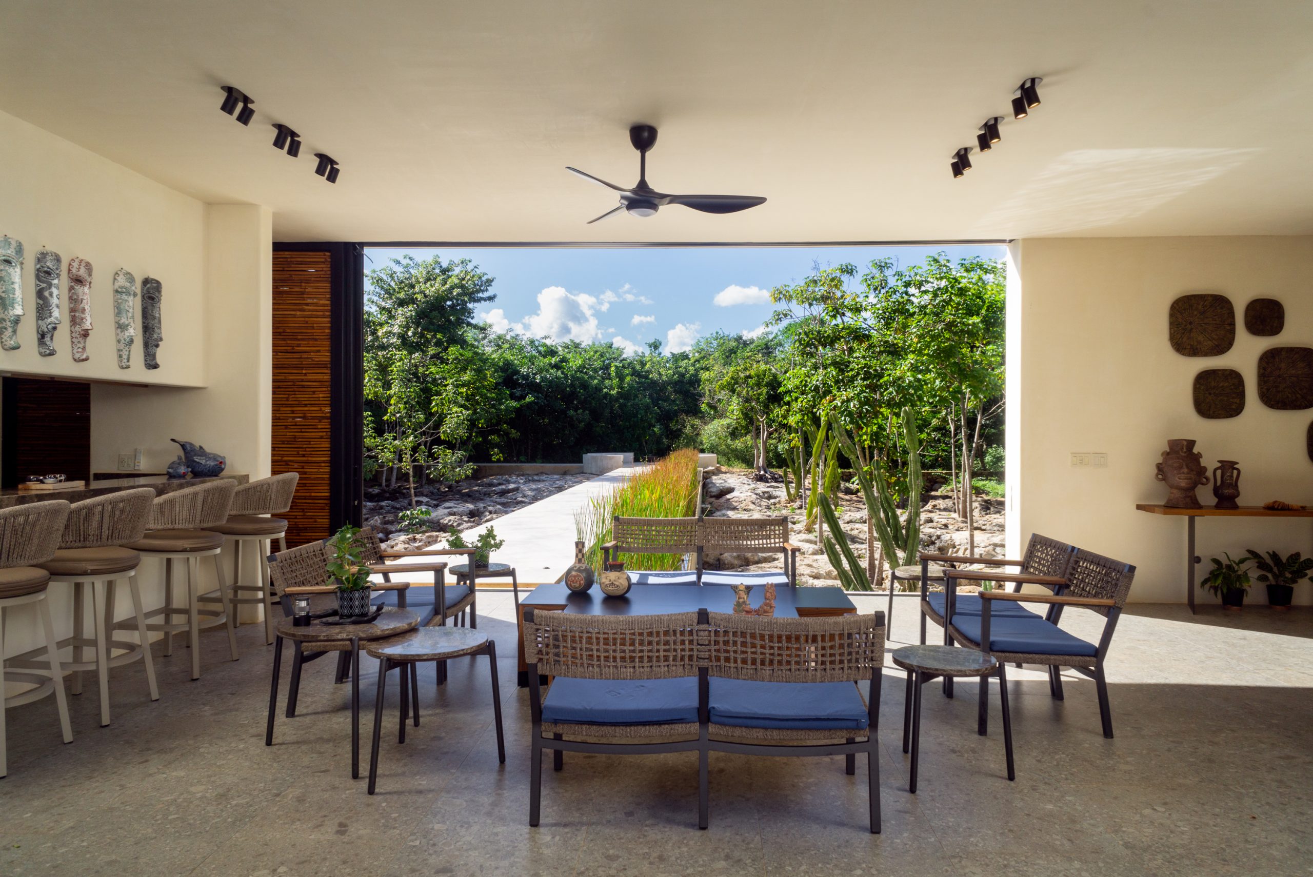 Main House Bar 1