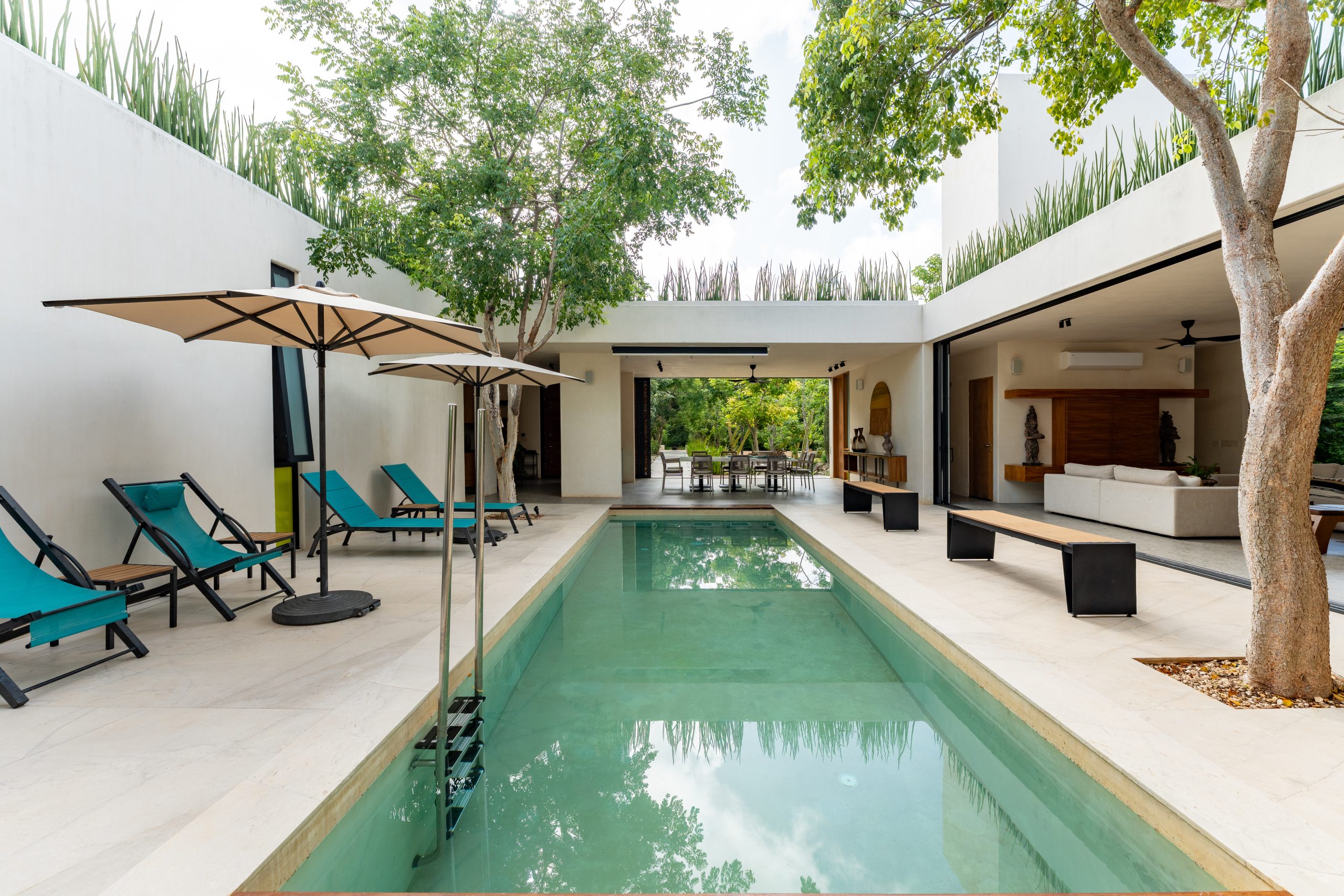 Main House Pool 4