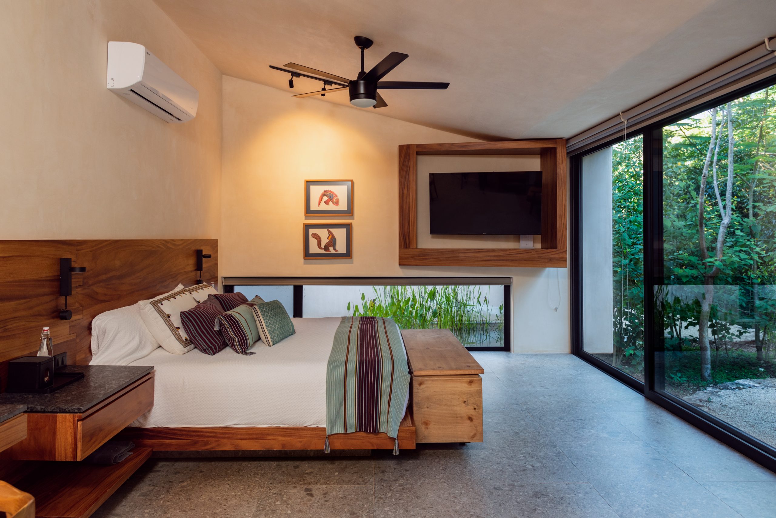Room 2 a