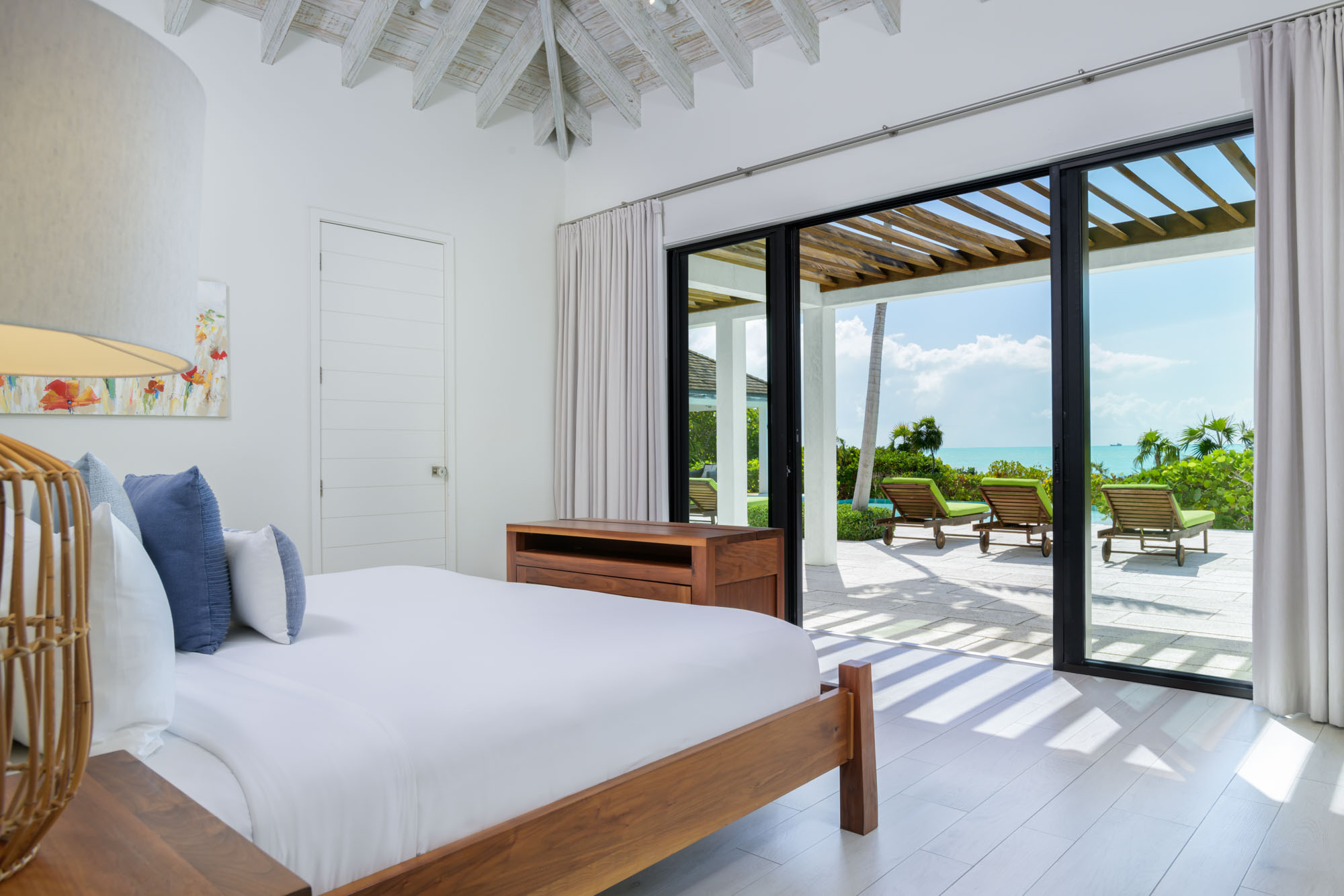 Maya Luxe Luxury Villa Rentals Experiences Turks Caicos Brise de Mer 13