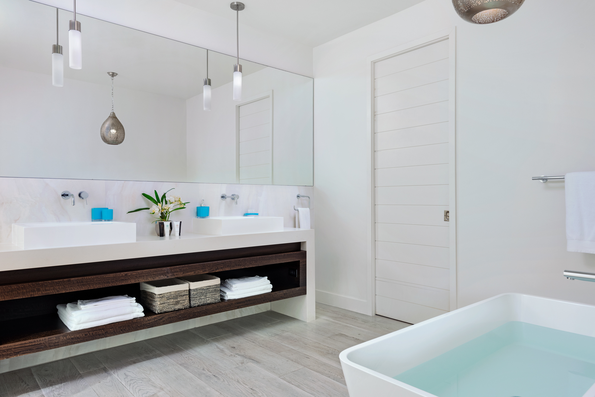 Maya Luxe Luxury Villa Rentals Experiences Turks Caicos Brise de Mer 14