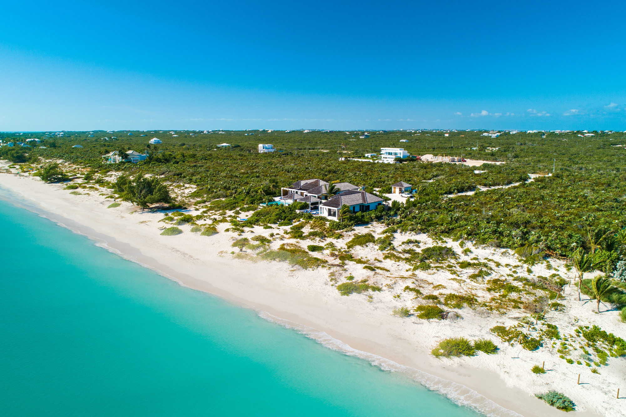 Maya Luxe Luxury Villa Rentals Experiences Turks Caicos Brise de Mer 1HERO