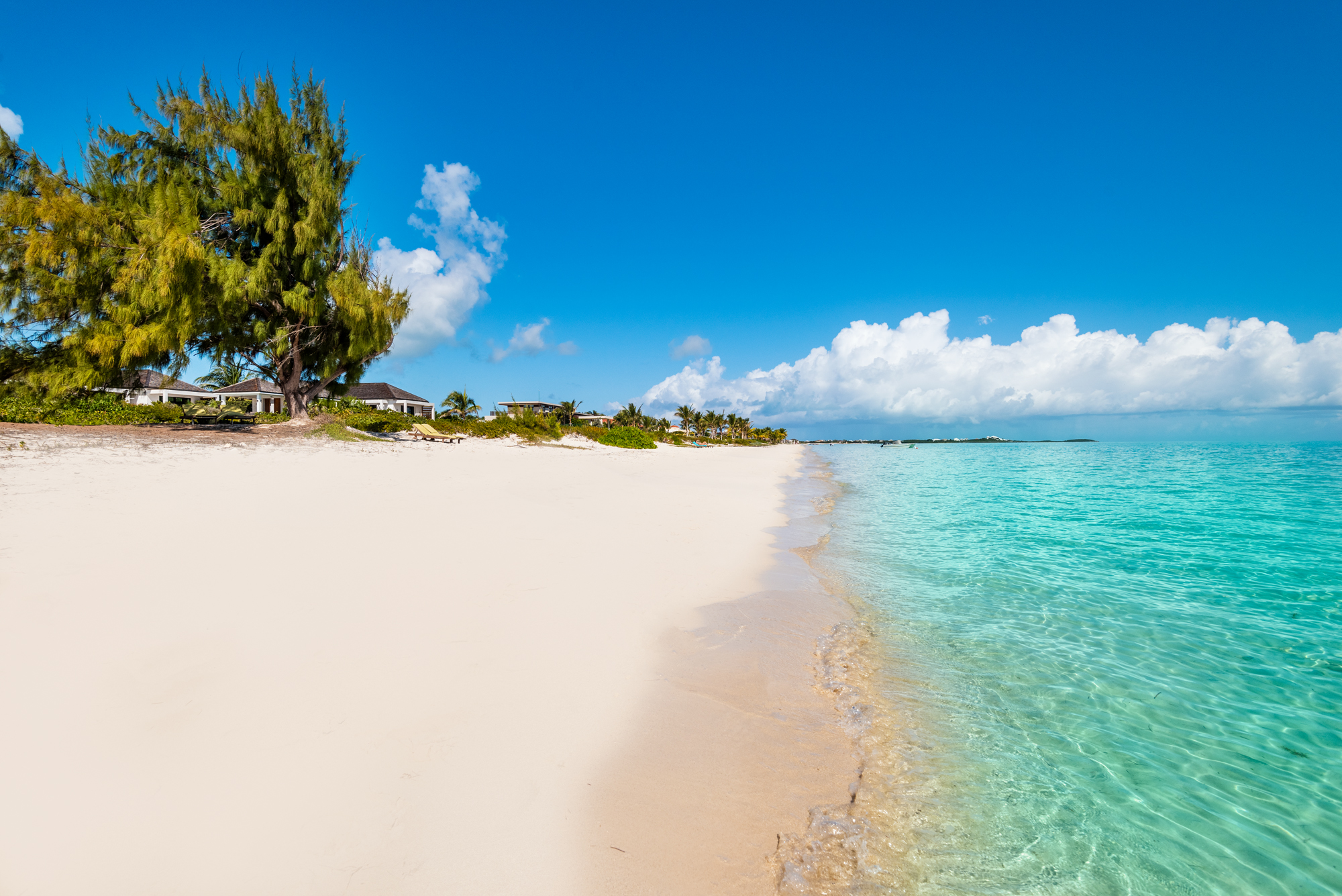 Maya Luxe Luxury Villa Rentals Experiences Turks Caicos Brise de Mer 2.2