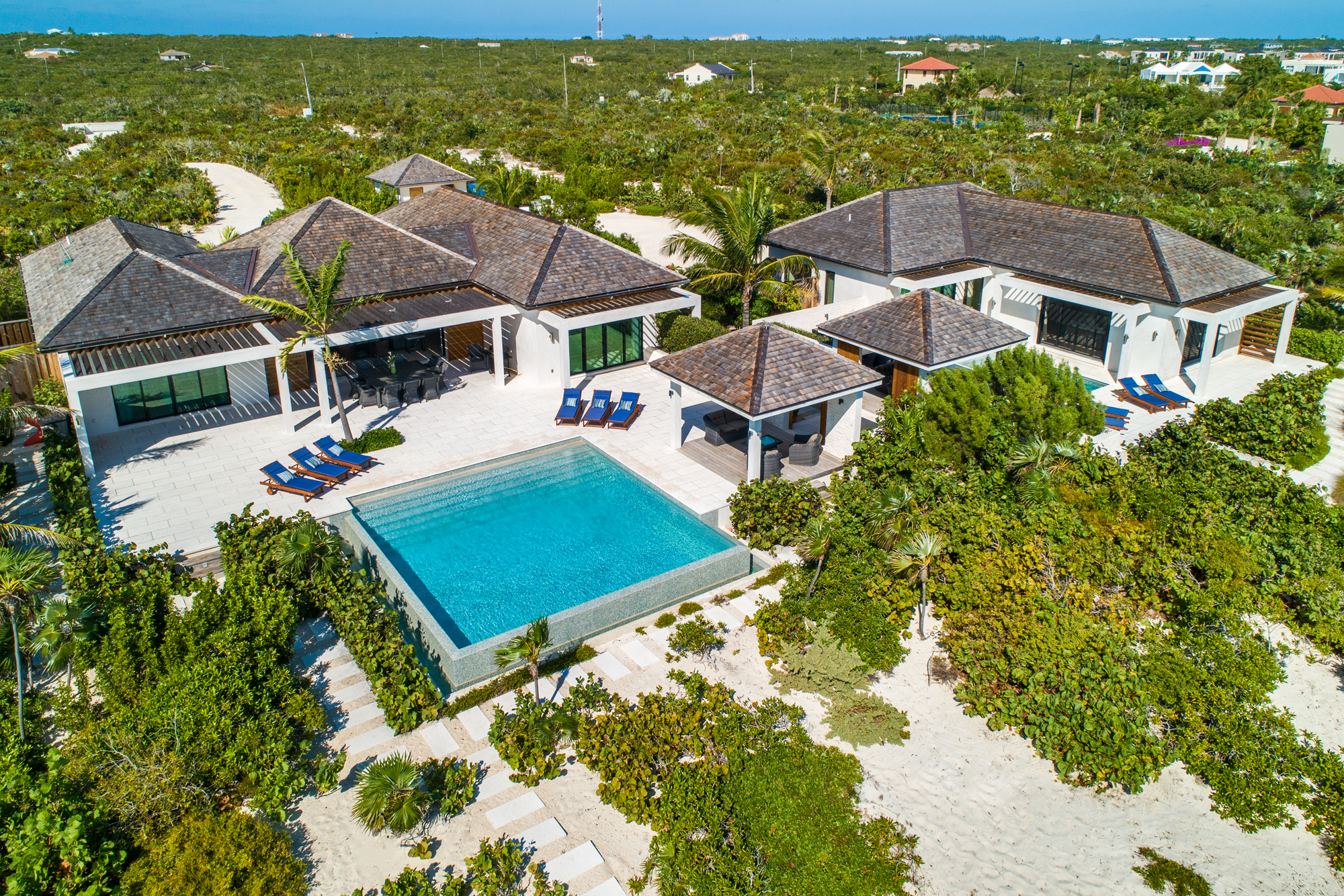 Maya Luxe Luxury Villa Rentals Experiences Turks Caicos Brise de Mer 2.4