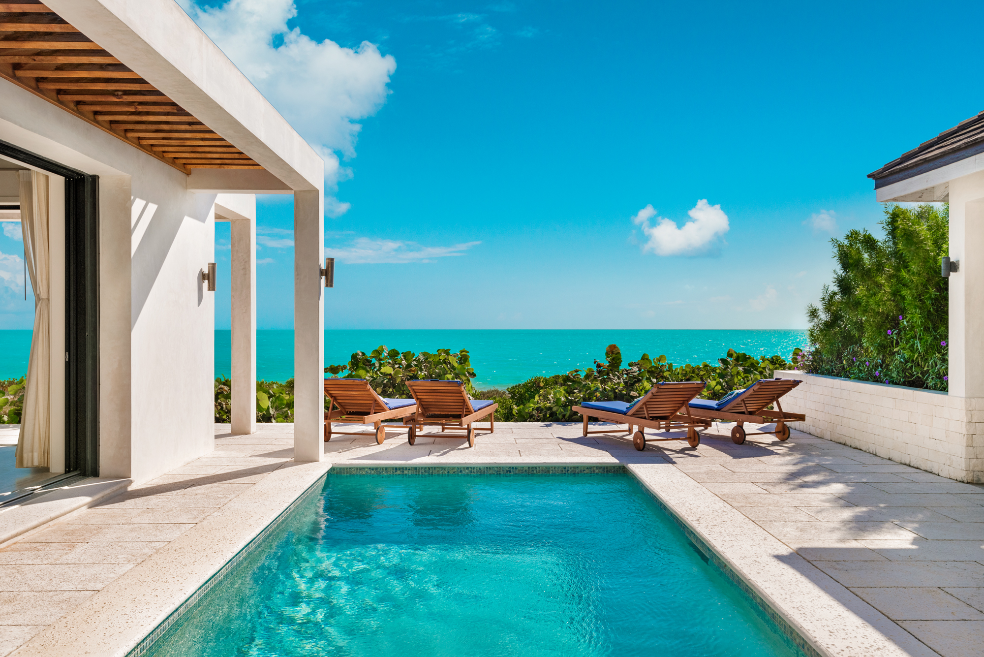 Maya Luxe Luxury Villa Rentals Experiences Turks Caicos Brise de Mer 20