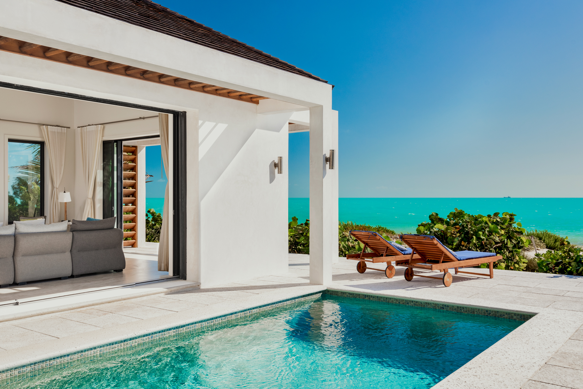 Maya Luxe Luxury Villa Rentals Experiences Turks Caicos Brise de Mer 21