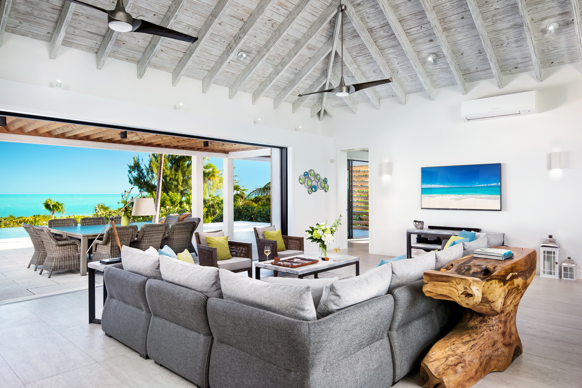 Maya Luxe Luxury Villa Rentals Experiences Turks Caicos Brise de Mer 8