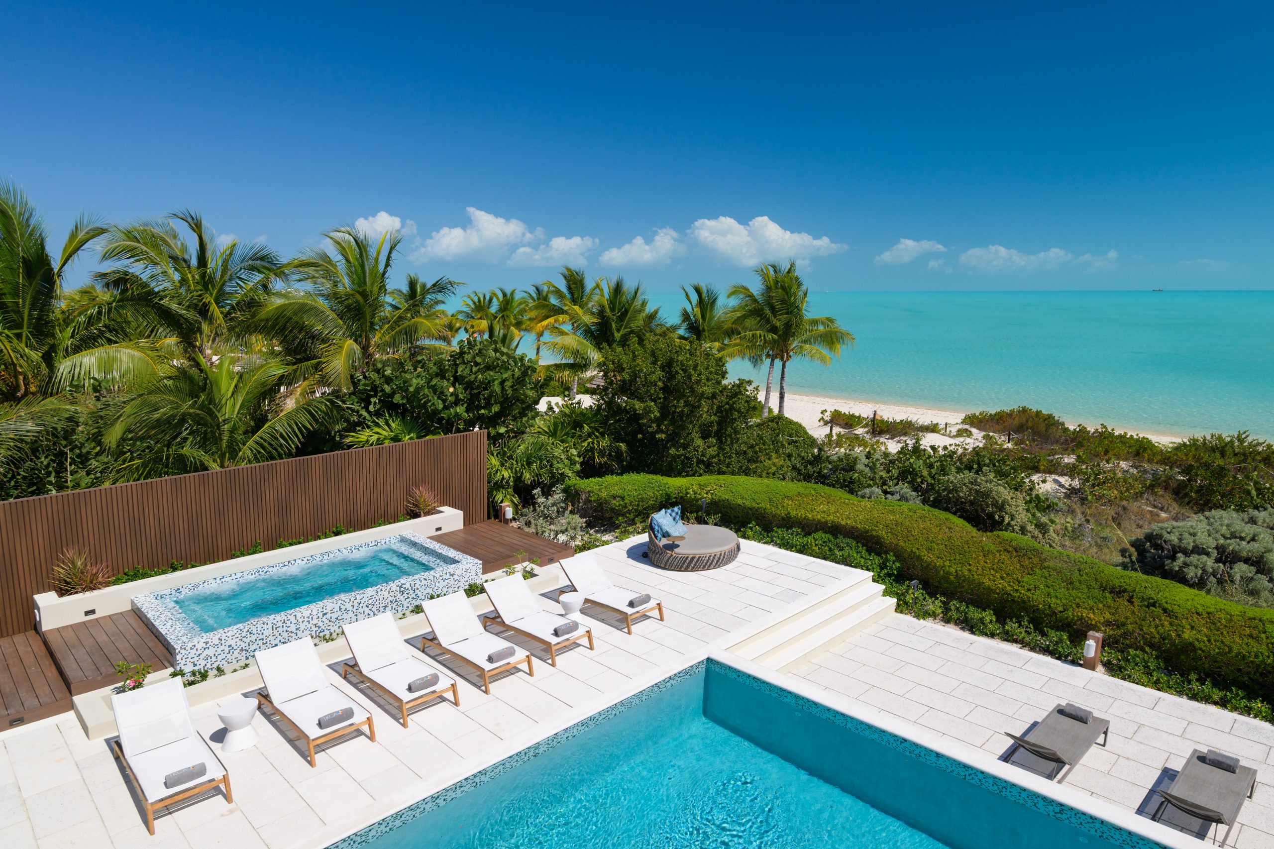 Maya Luxe Luxury Villa Rentals Experiences Turks Caicos Clevelander 18