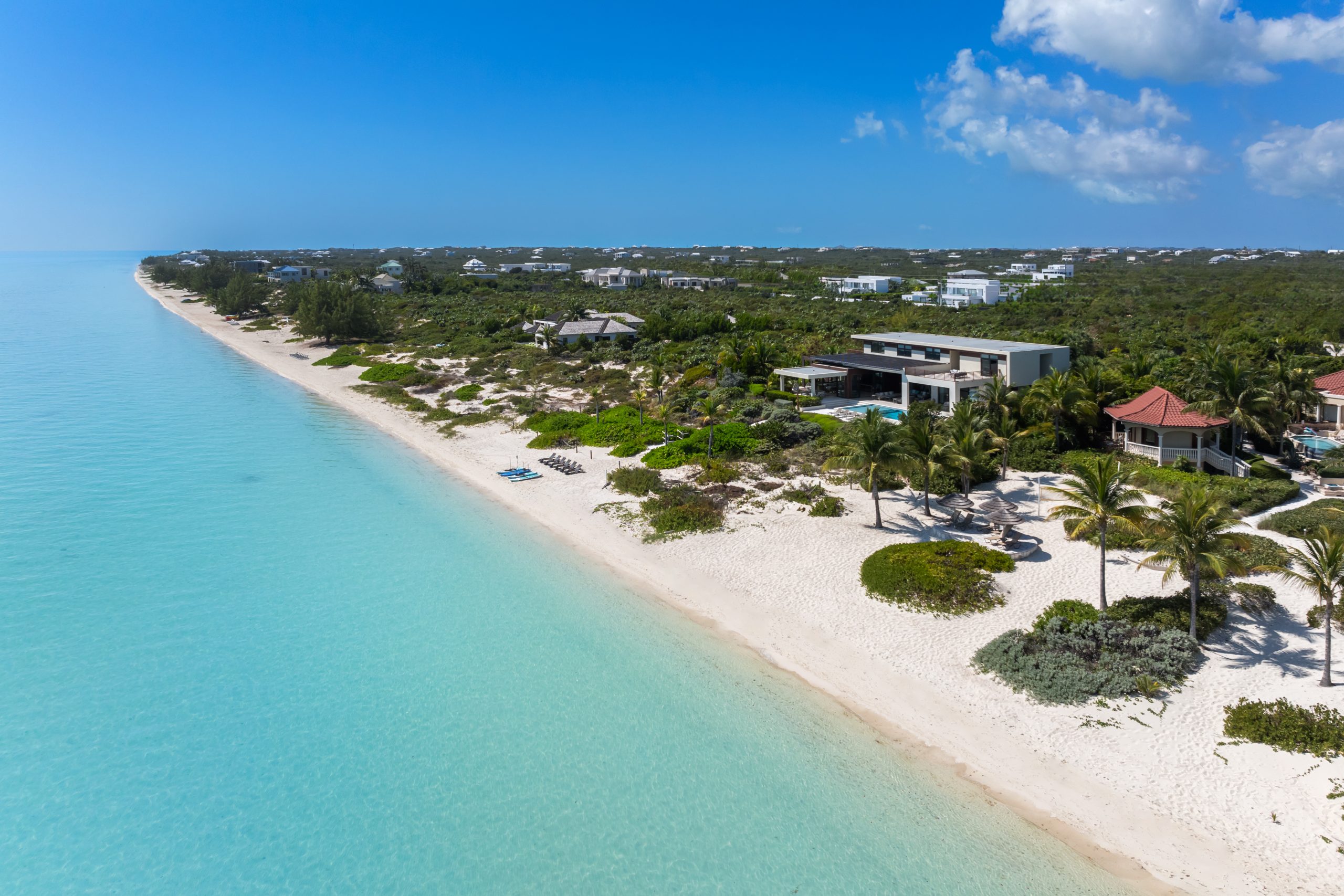 Maya Luxe Luxury Villa Rentals Experiences Turks Caicos Clevelander 34
