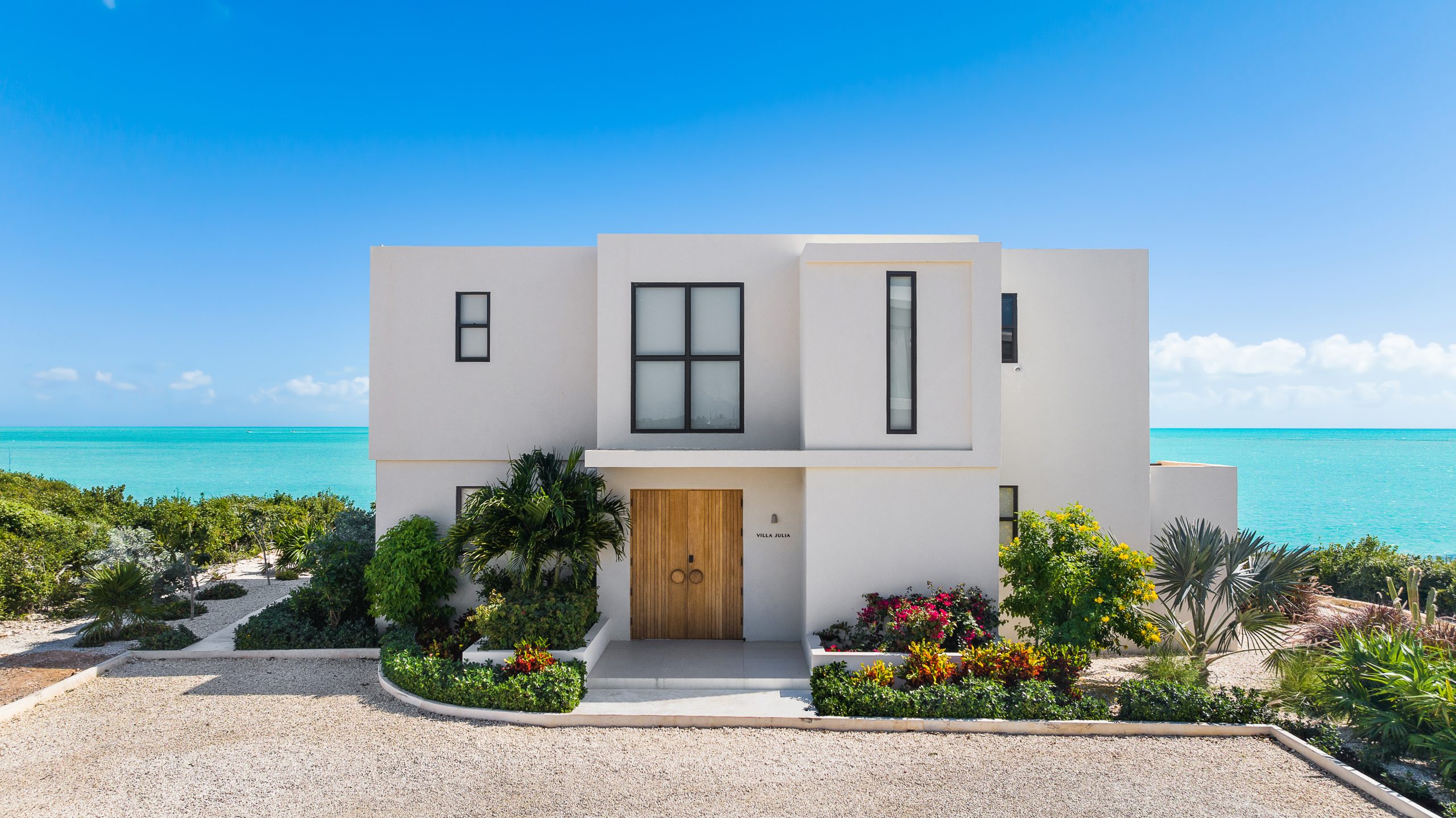 Maya Luxe Luxury Villa Rentals Experiences Turks Caicos Coco Rock Villas 25