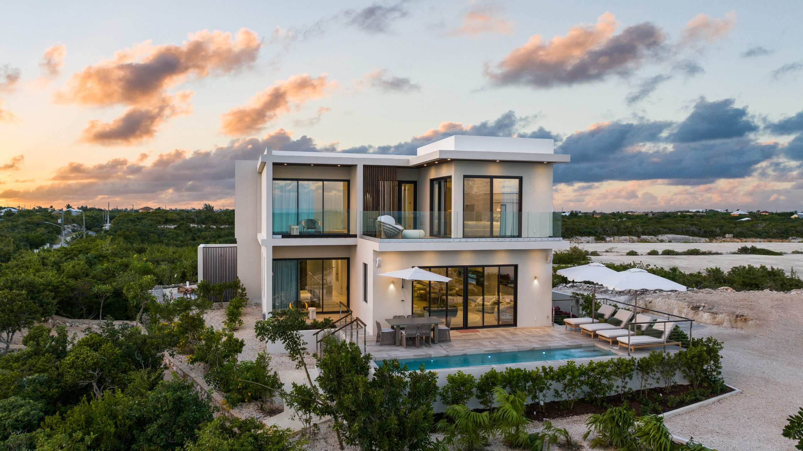 Maya Luxe Luxury Villa Rentals Experiences Turks Caicos Coco Rock Villas 27