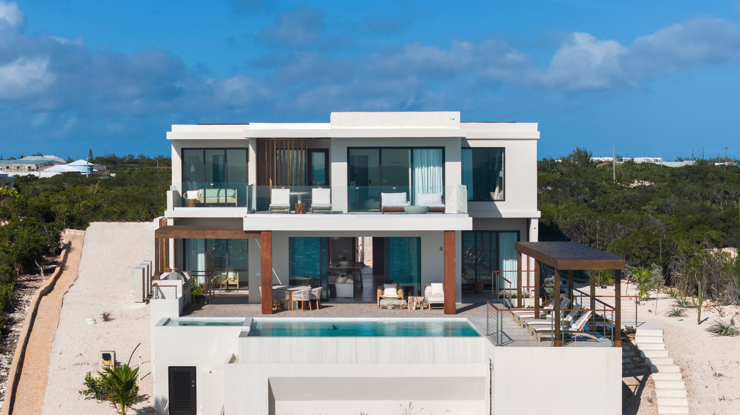 Maya Luxe Luxury Villa Rentals Experiences Turks Caicos Coco Rock Villas 38