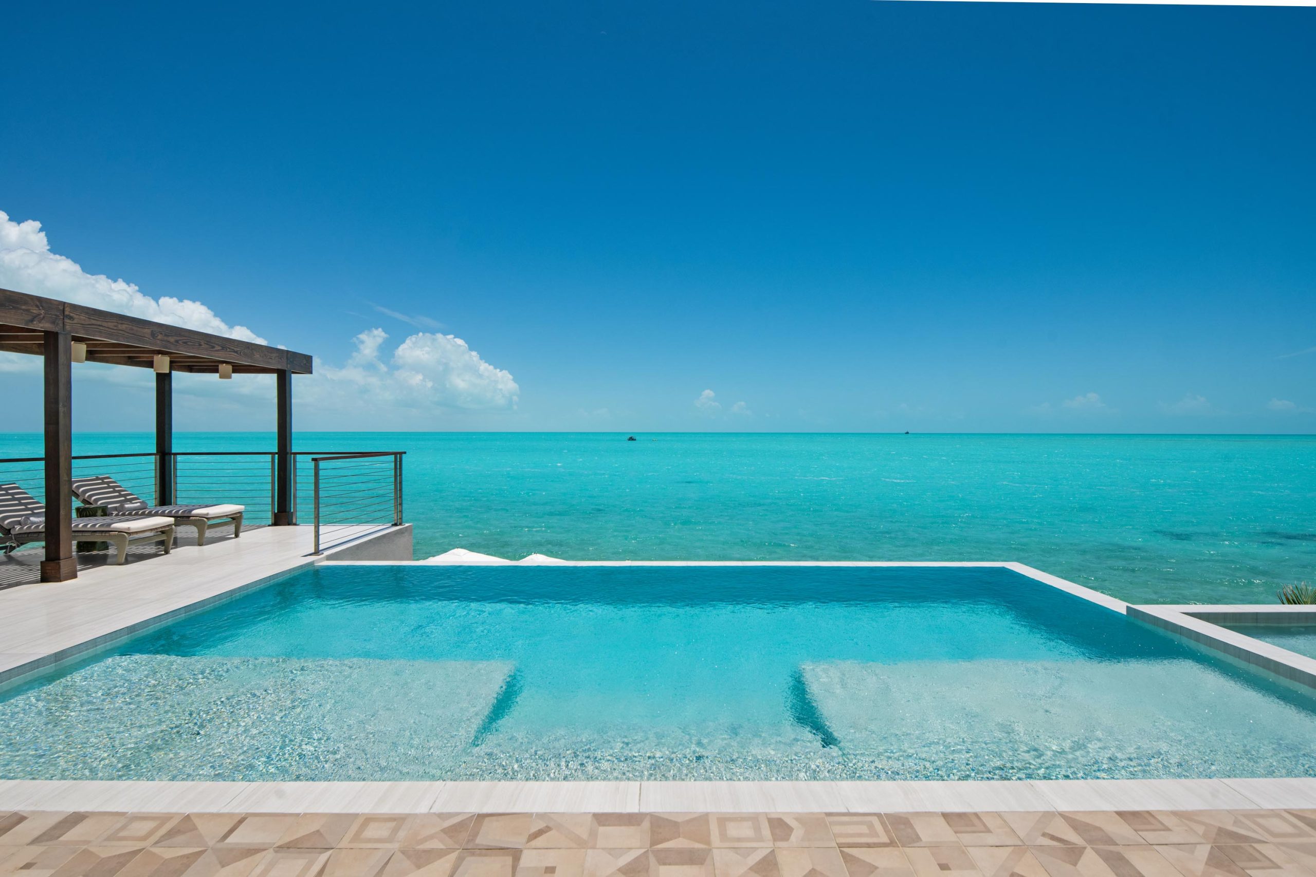 Maya Luxe Luxury Villa Rentals Experiences Turks Caicos Coco Rock Villas 41.2