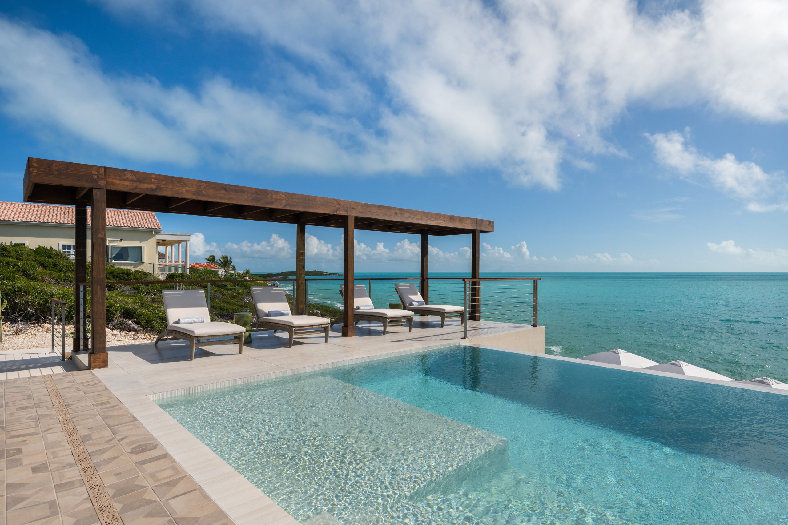 Maya Luxe Luxury Villa Rentals Experiences Turks Caicos Coco Rock Villas 41.3