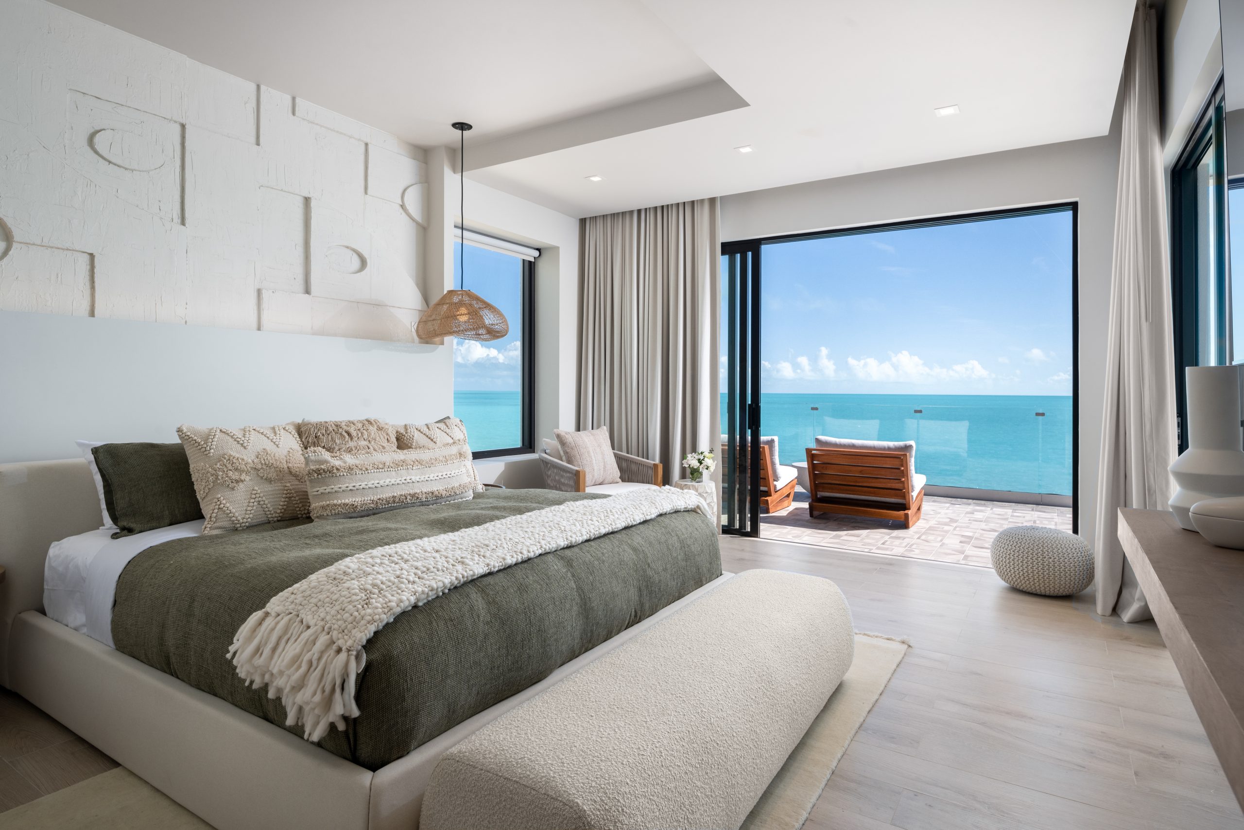 Maya Luxe Luxury Villa Rentals Experiences Turks Caicos Coco Rock Villas 54