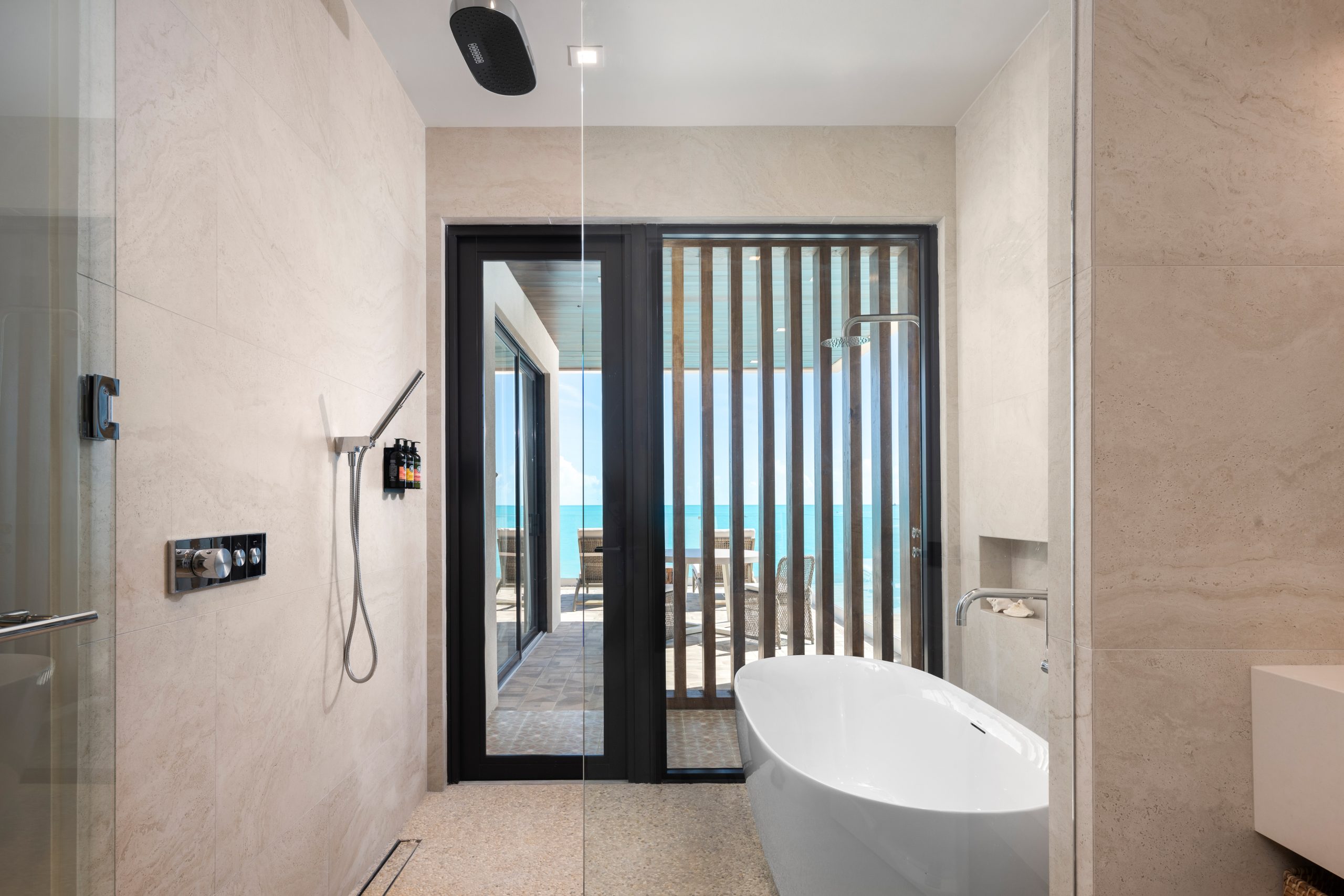 Maya Luxe Luxury Villa Rentals Experiences Turks Caicos Coco Rock Villas 60.1